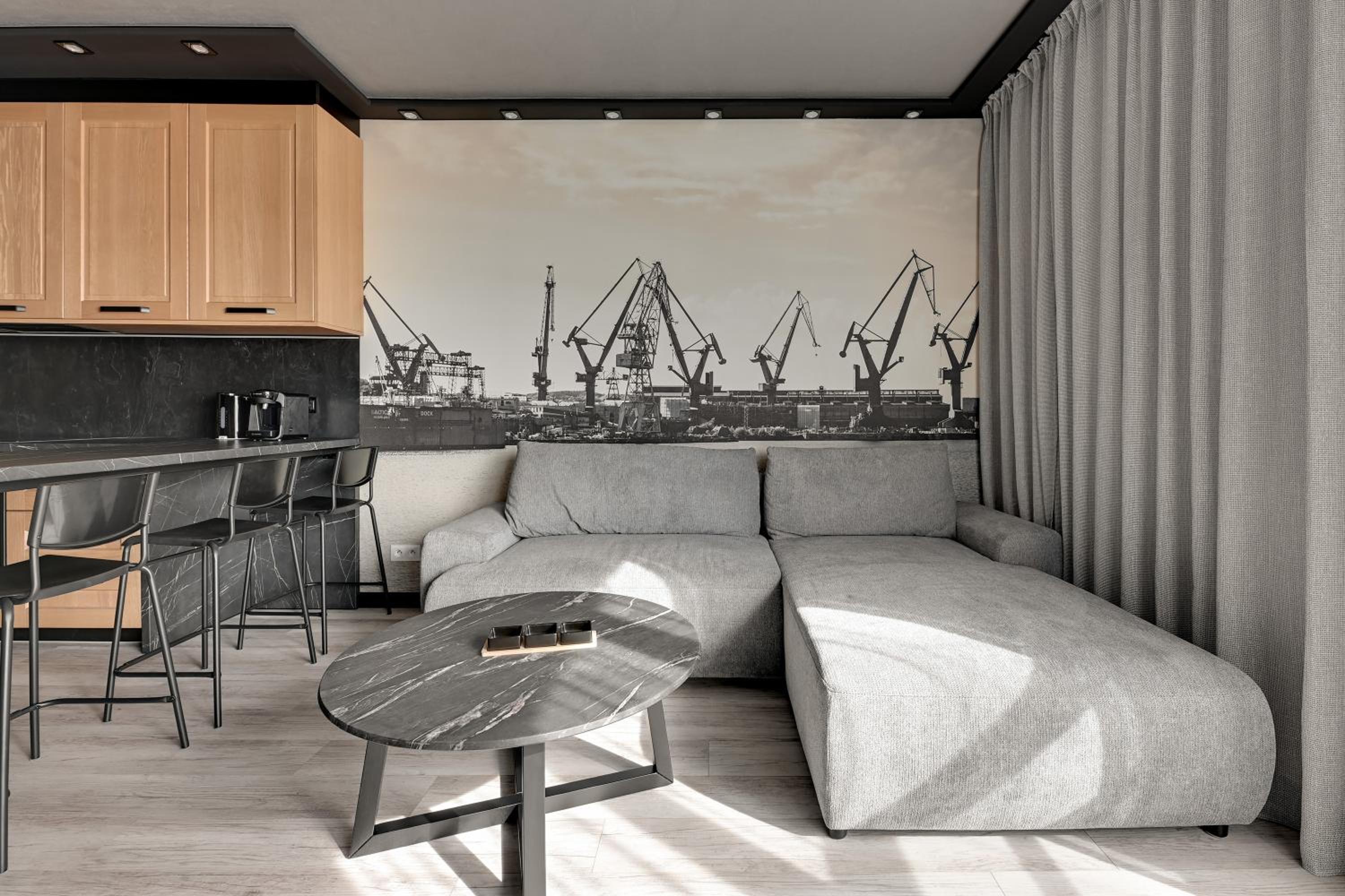 DOKI Living & Foodhall by Downtown Apartments