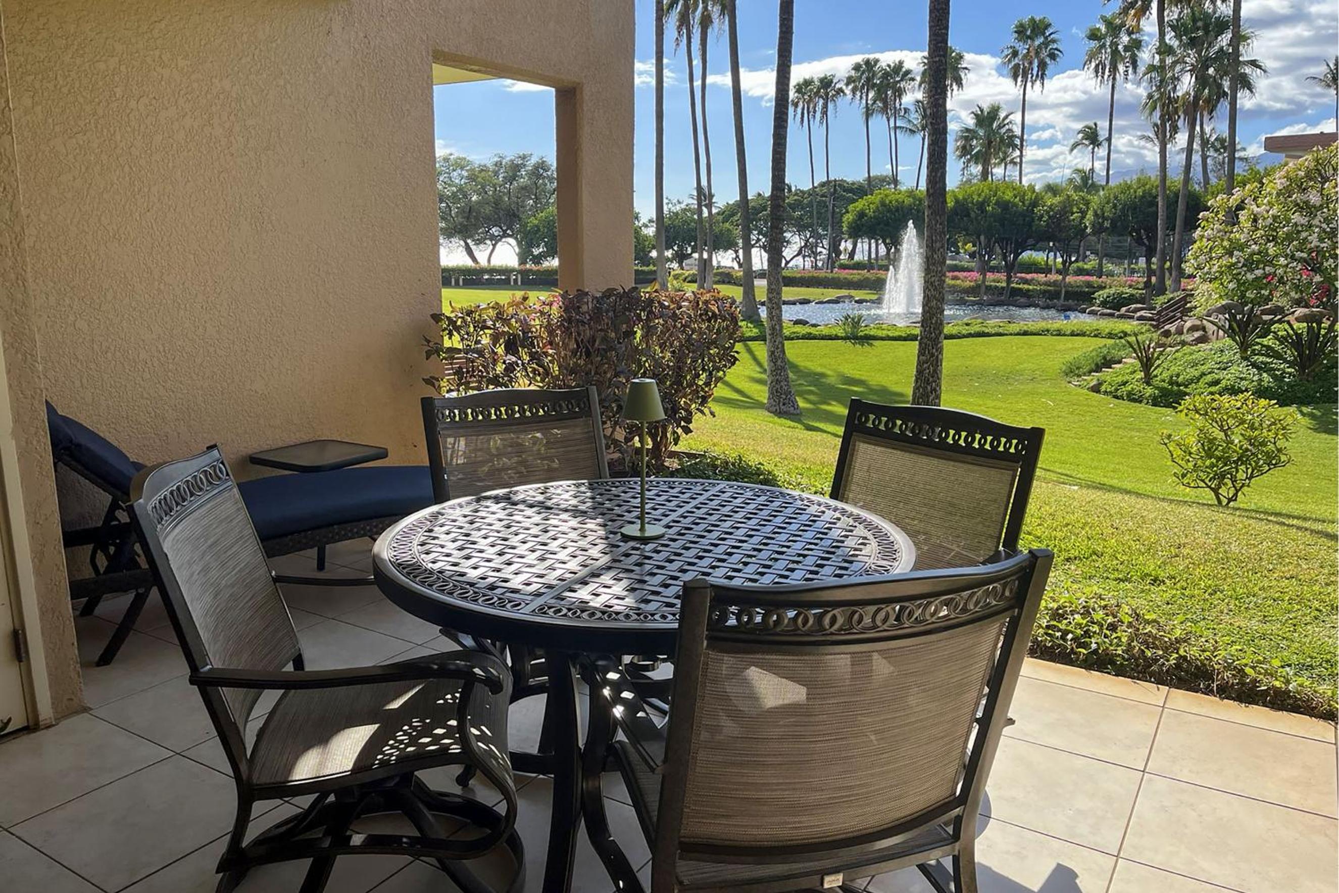 Kamaole Sands 10-113 - Ocean View, Ground Level, Stunning Renovation, Split-AC!