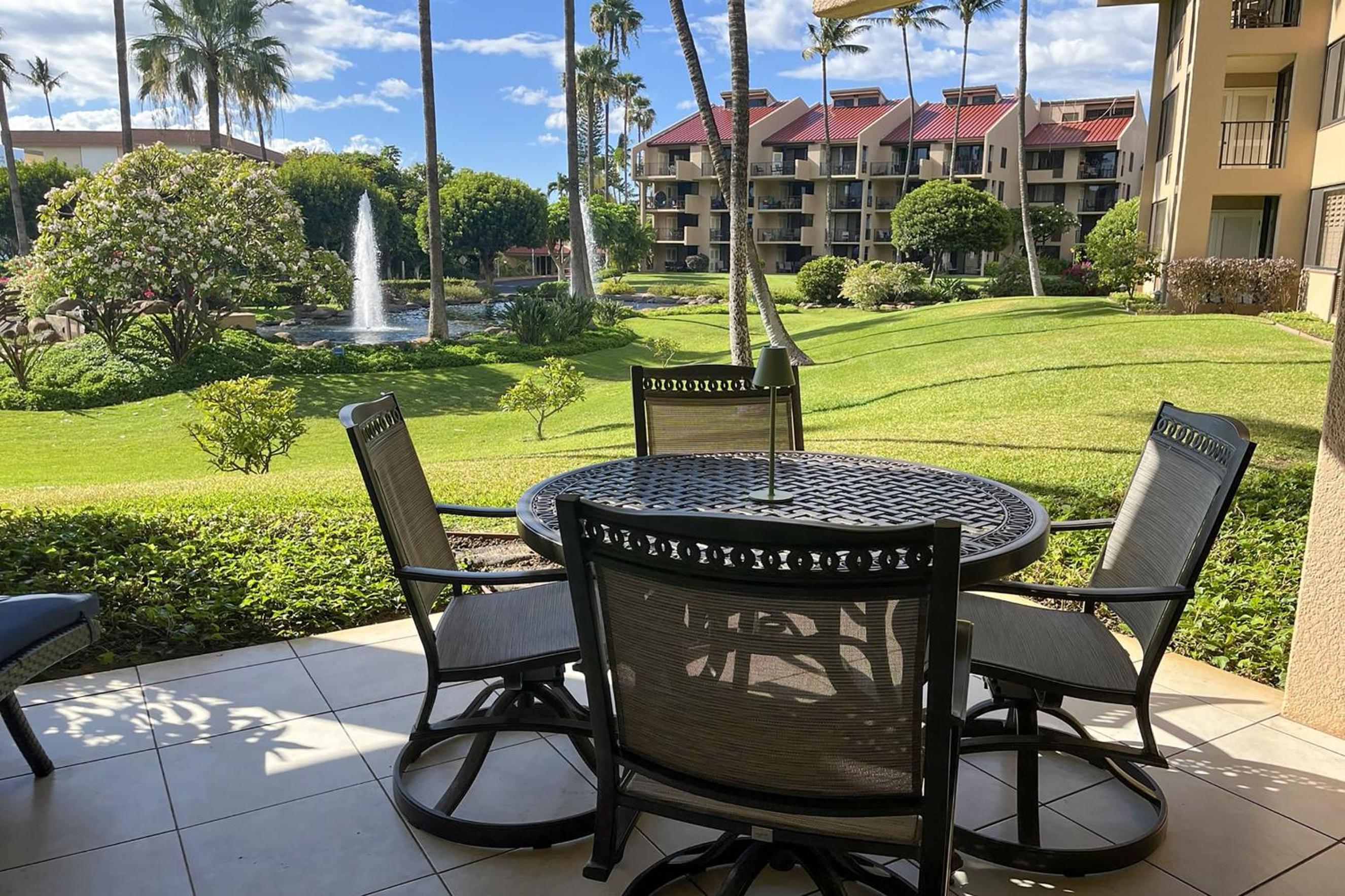 Kamaole Sands 10-113 - Ocean View, Ground Level, Stunning Renovation, Split-AC!