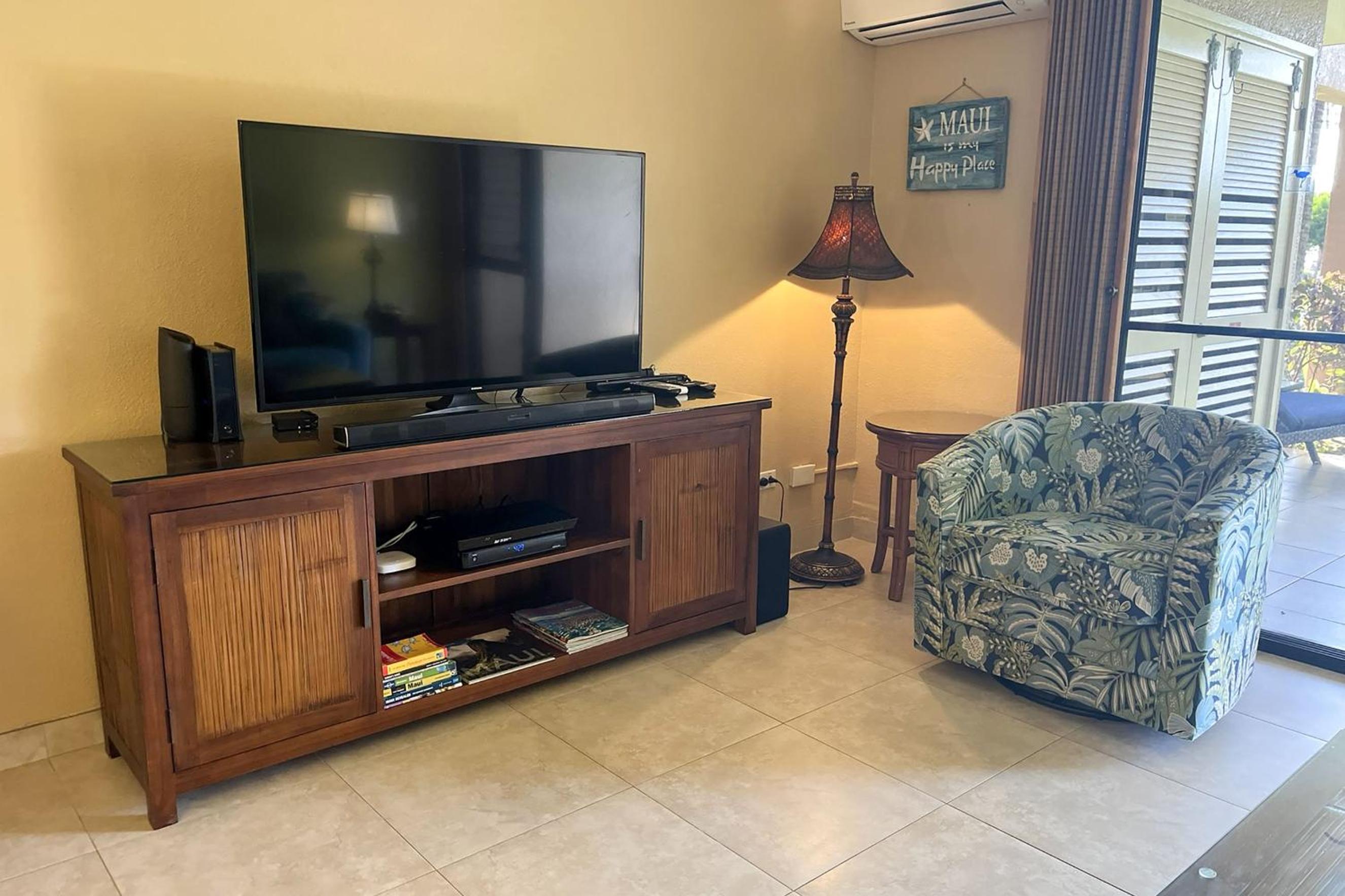 Kamaole Sands 10-113 - Ocean View, Ground Level, Stunning Renovation, Split-AC!