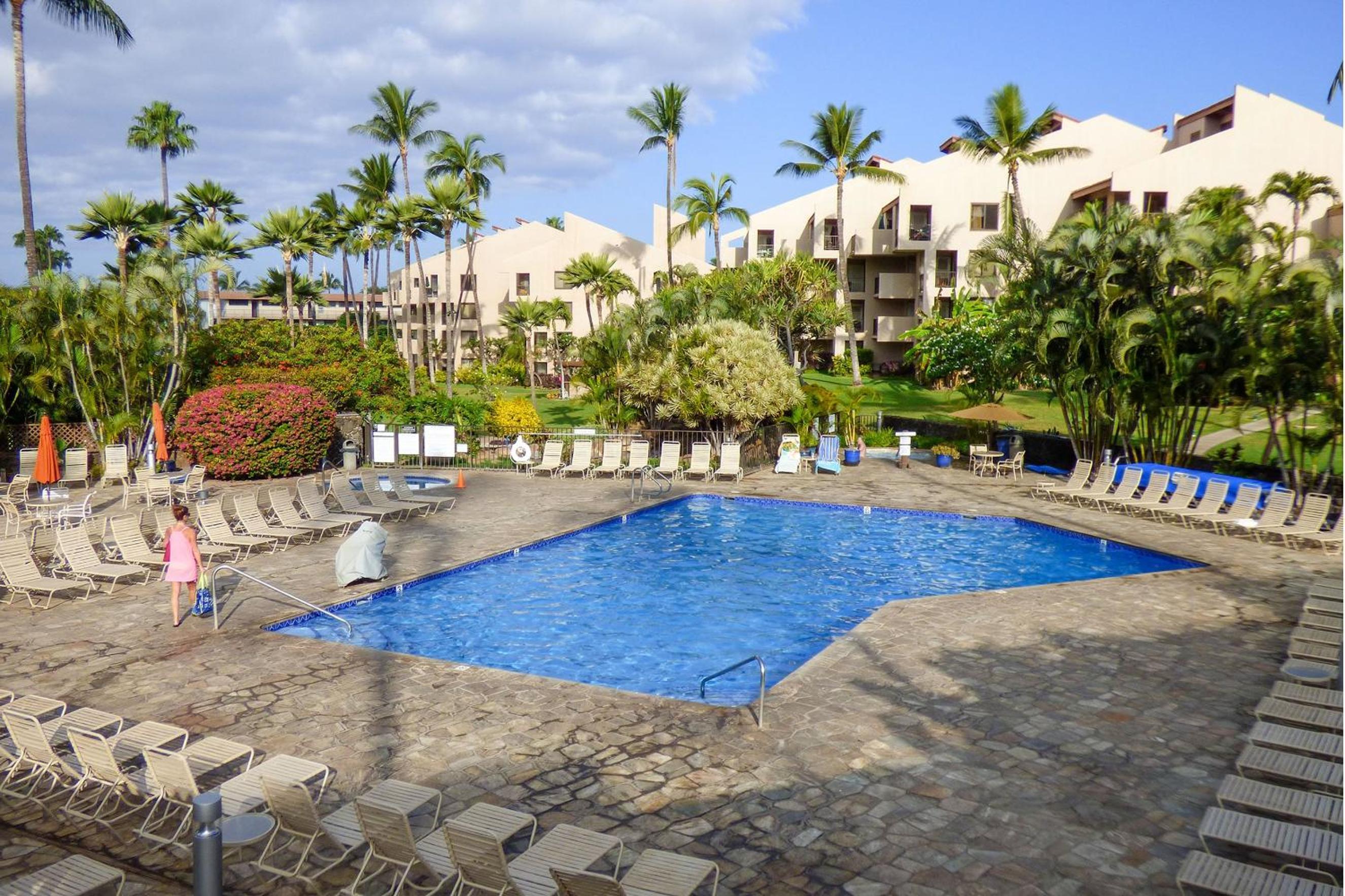 Kamaole Sands 10-307, Ocean View, Large Lanai, Twin Murphy Beds, Split-AC, Wi-Fi