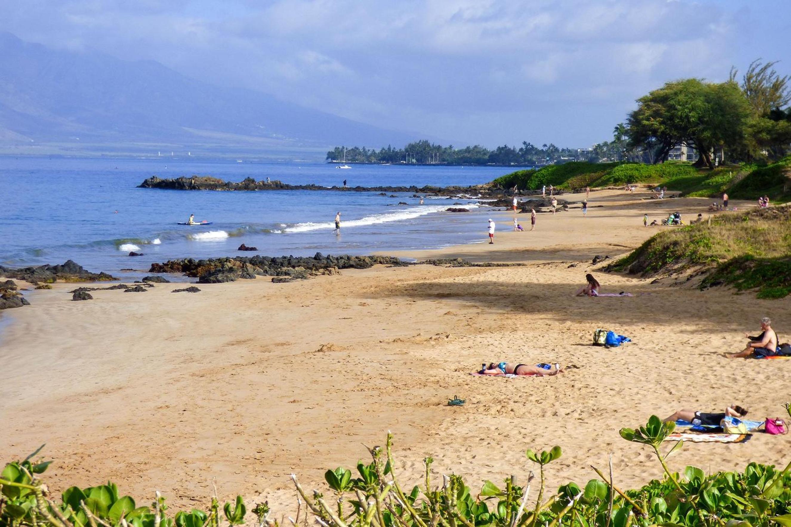 Kamaole Sands 10-307, Ocean View, Large Lanai, Twin Murphy Beds, Split-AC, Wi-Fi