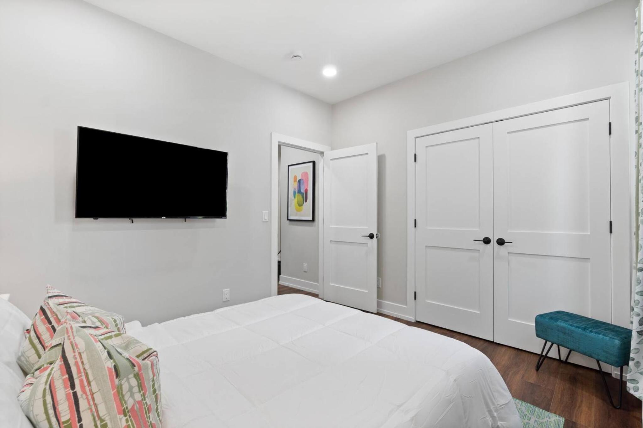 CityLine Group Stay | Near NYC | Private Parking