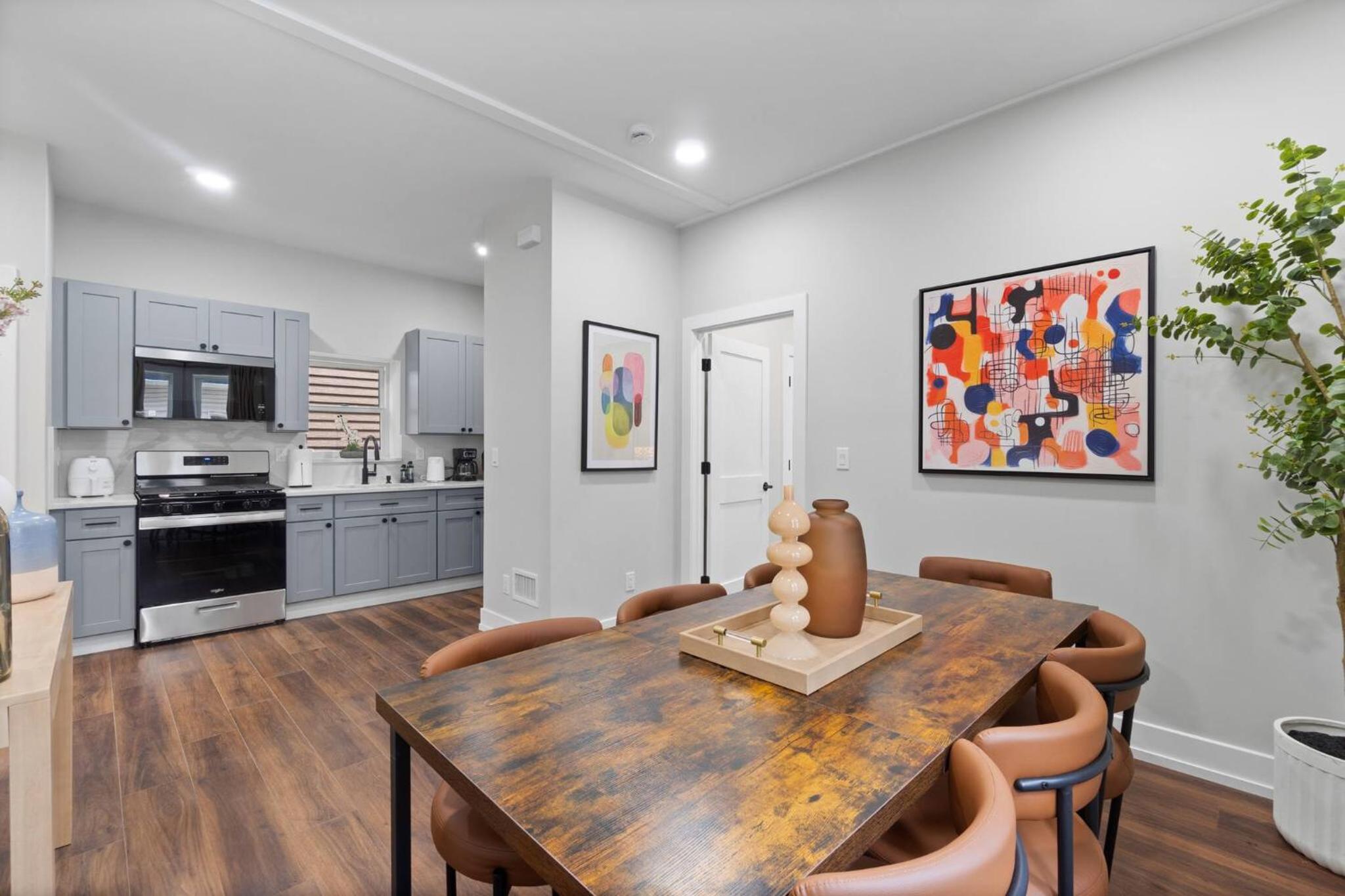 CityLine Group Stay | Near NYC | Private Parking