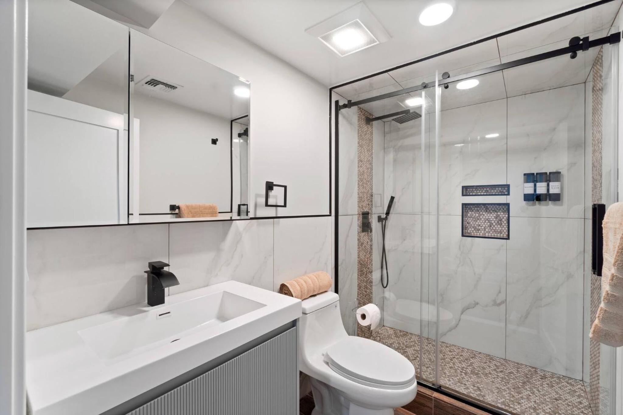 CityLine Group Stay | Near NYC | Private Parking