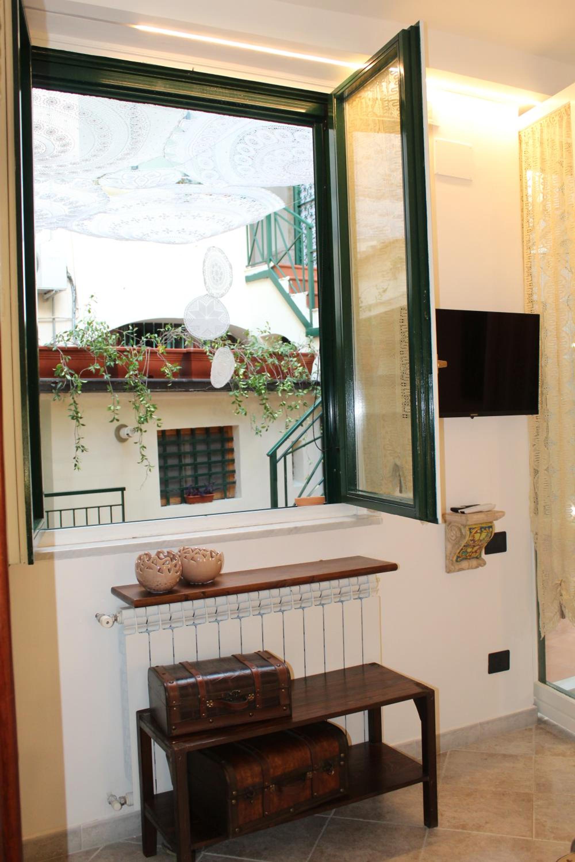 Minerva Charming House Elegant & Central Stay in Salerno