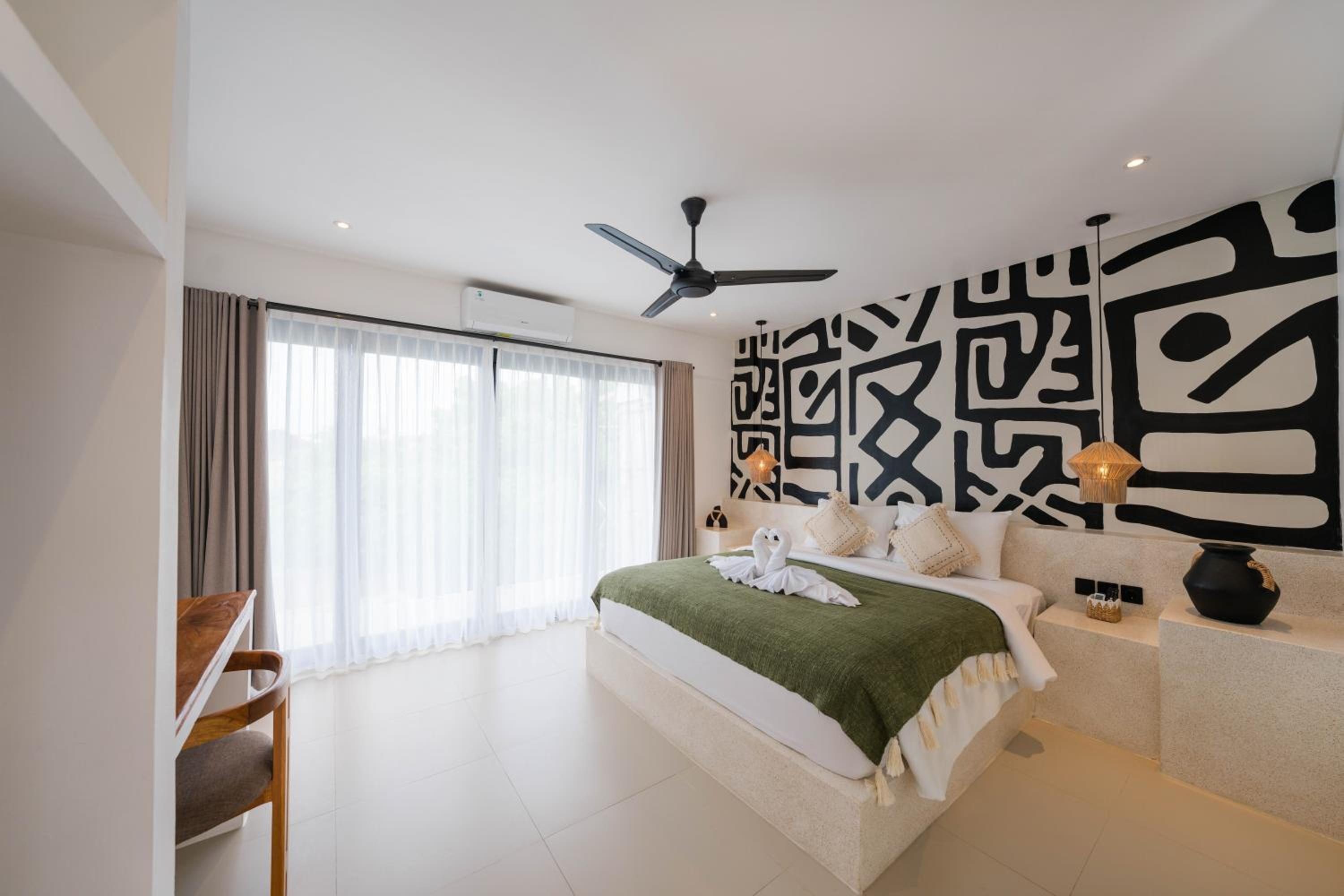 Villa Aura - Spacious 1BR Private Pool Luxury Villa