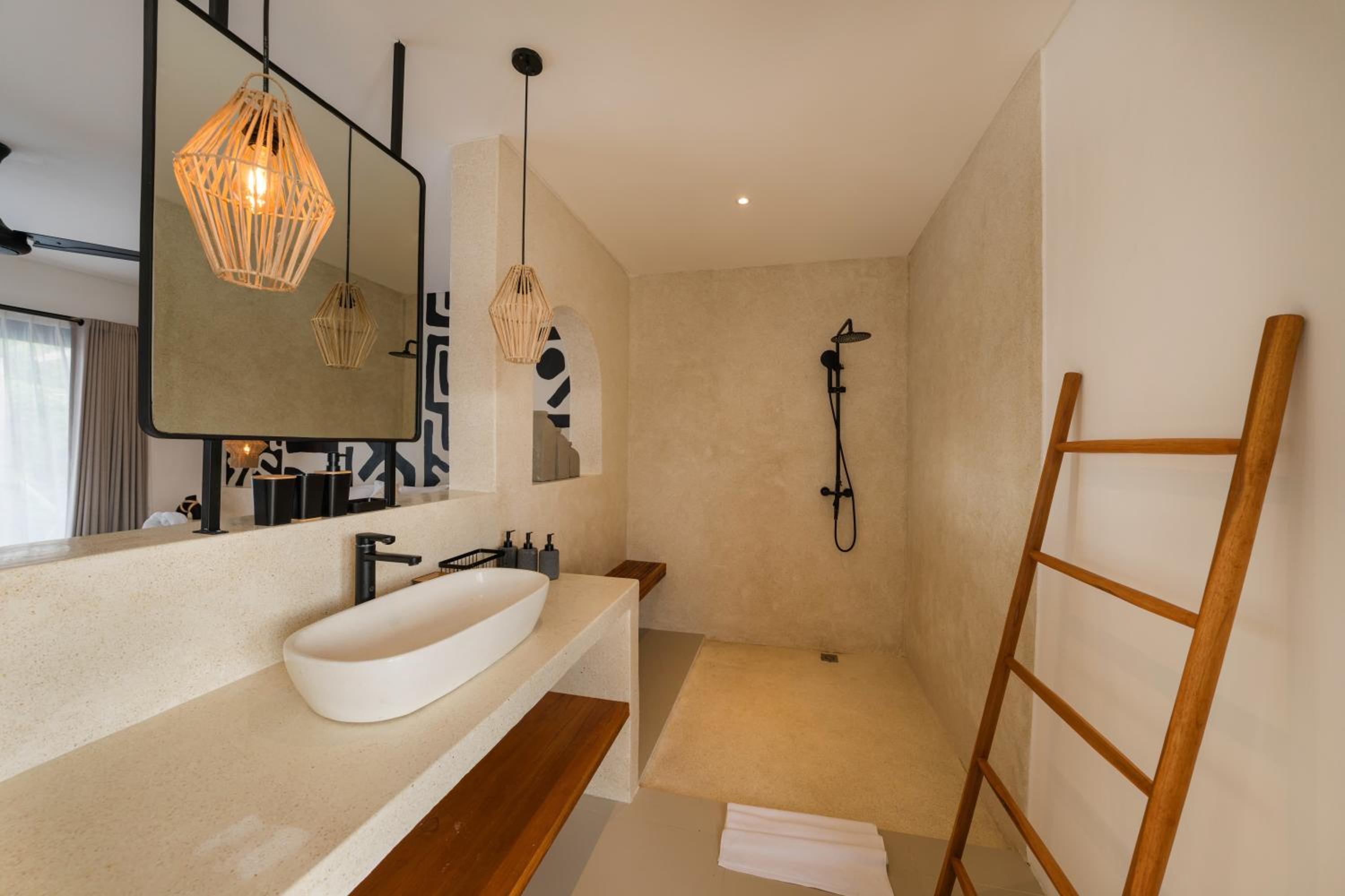 Villa Aura - Spacious 1BR Private Pool Luxury Villa