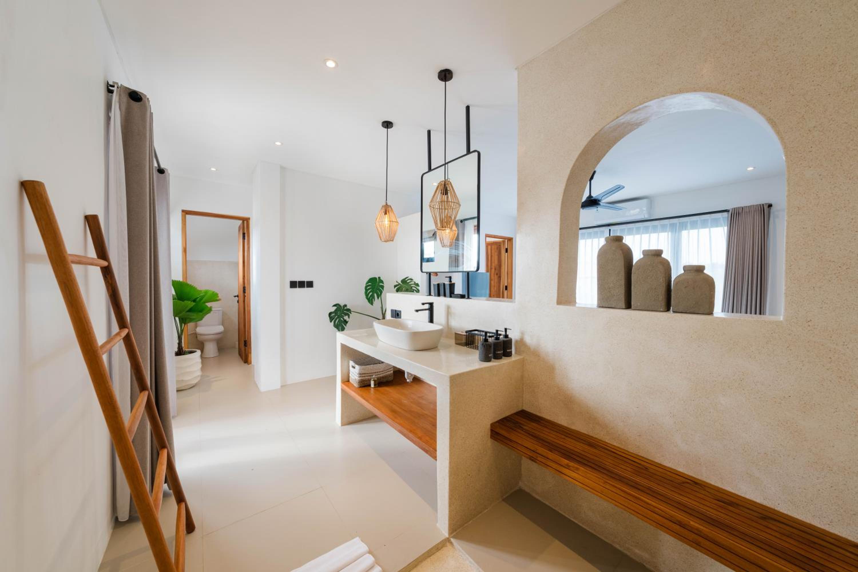 Villa Aura - Spacious 1BR Private Pool Luxury Villa