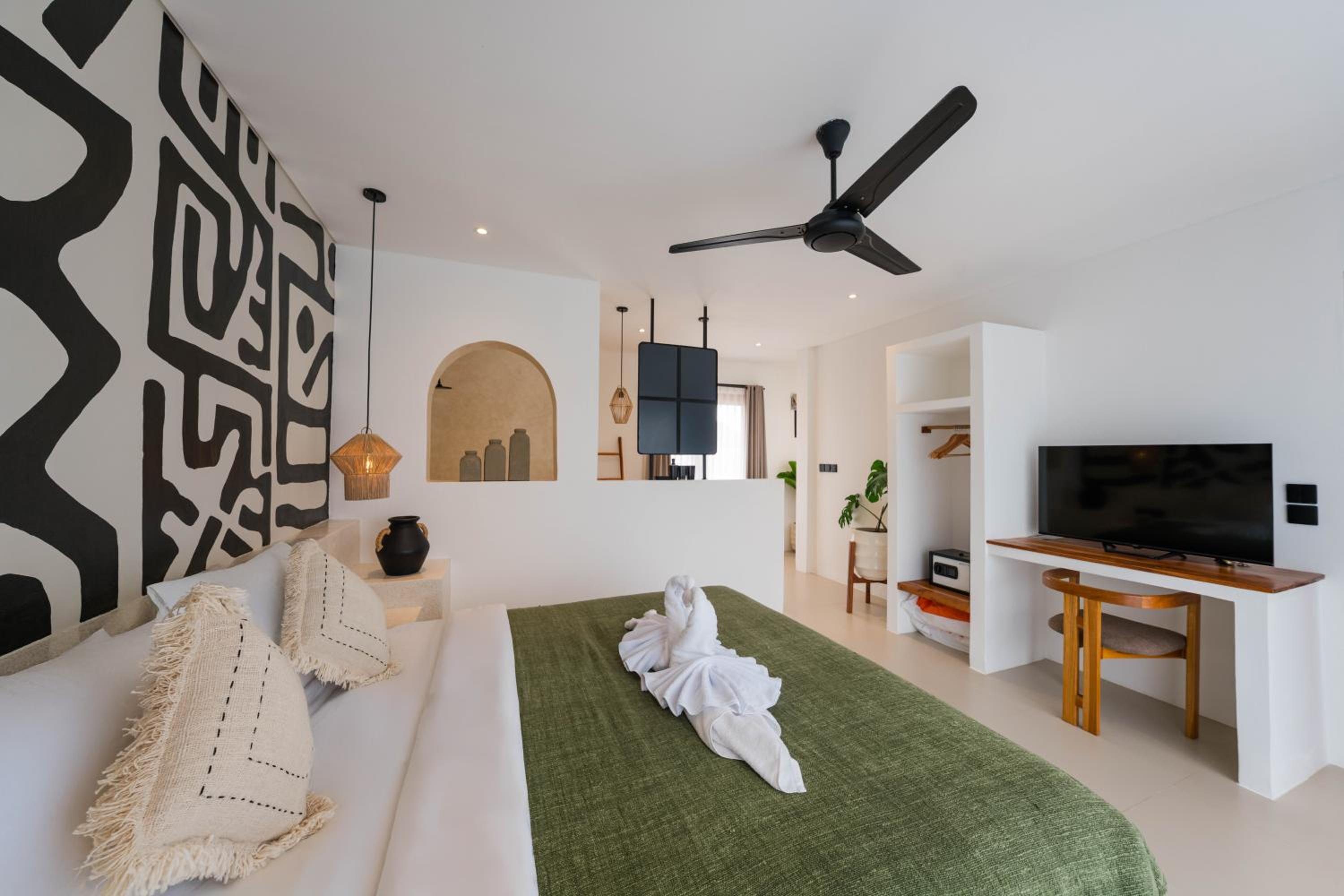 Villa Aura - Spacious 1BR Private Pool Luxury Villa