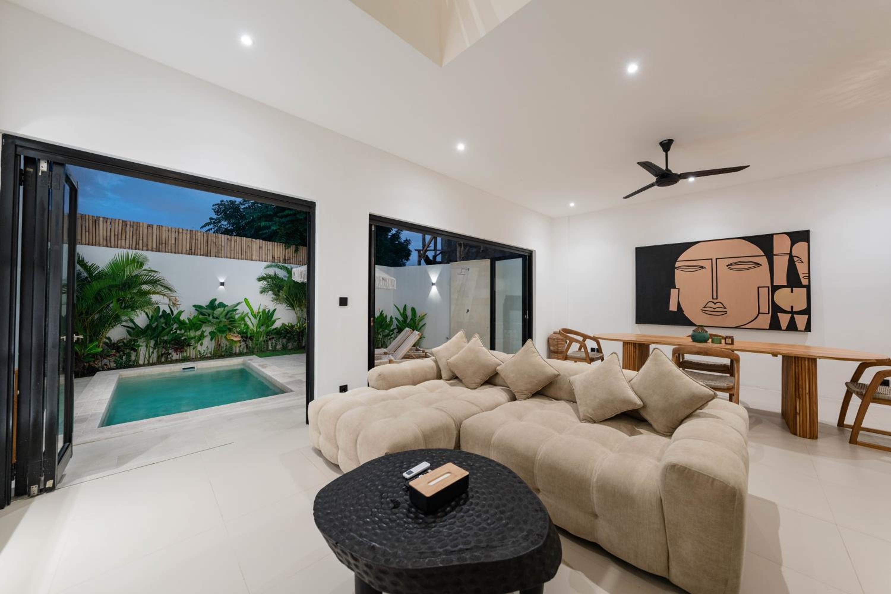 Villa Aura - Spacious 1BR Private Pool Luxury Villa
