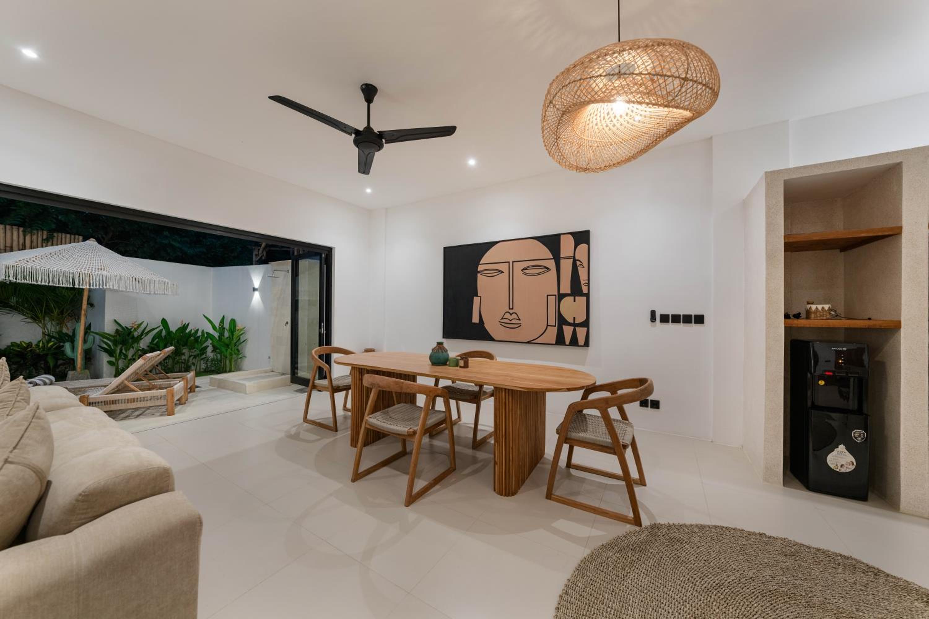 Villa Aura - Spacious 1BR Private Pool Luxury Villa