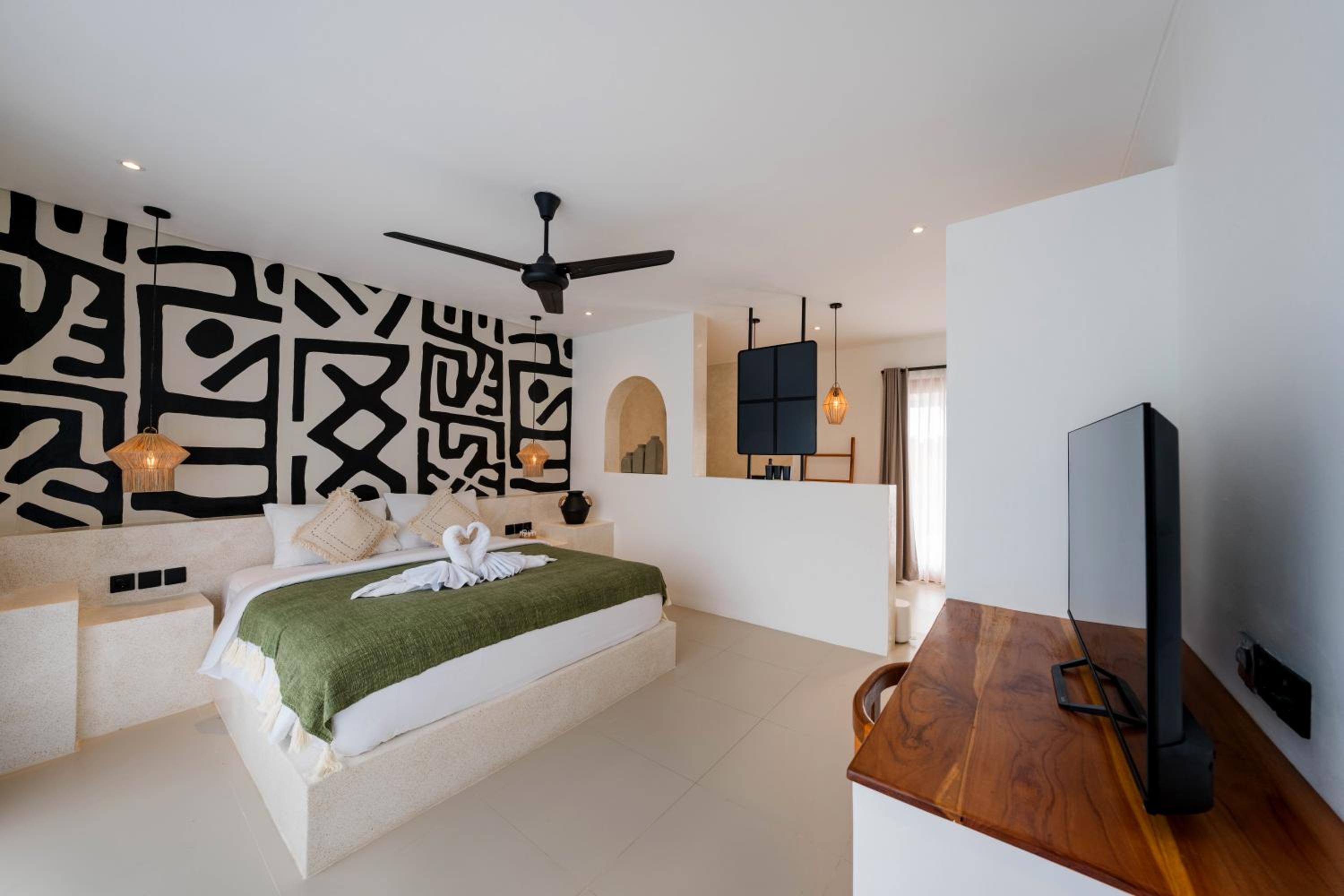 Villa Aura - Spacious 1BR Private Pool Luxury Villa