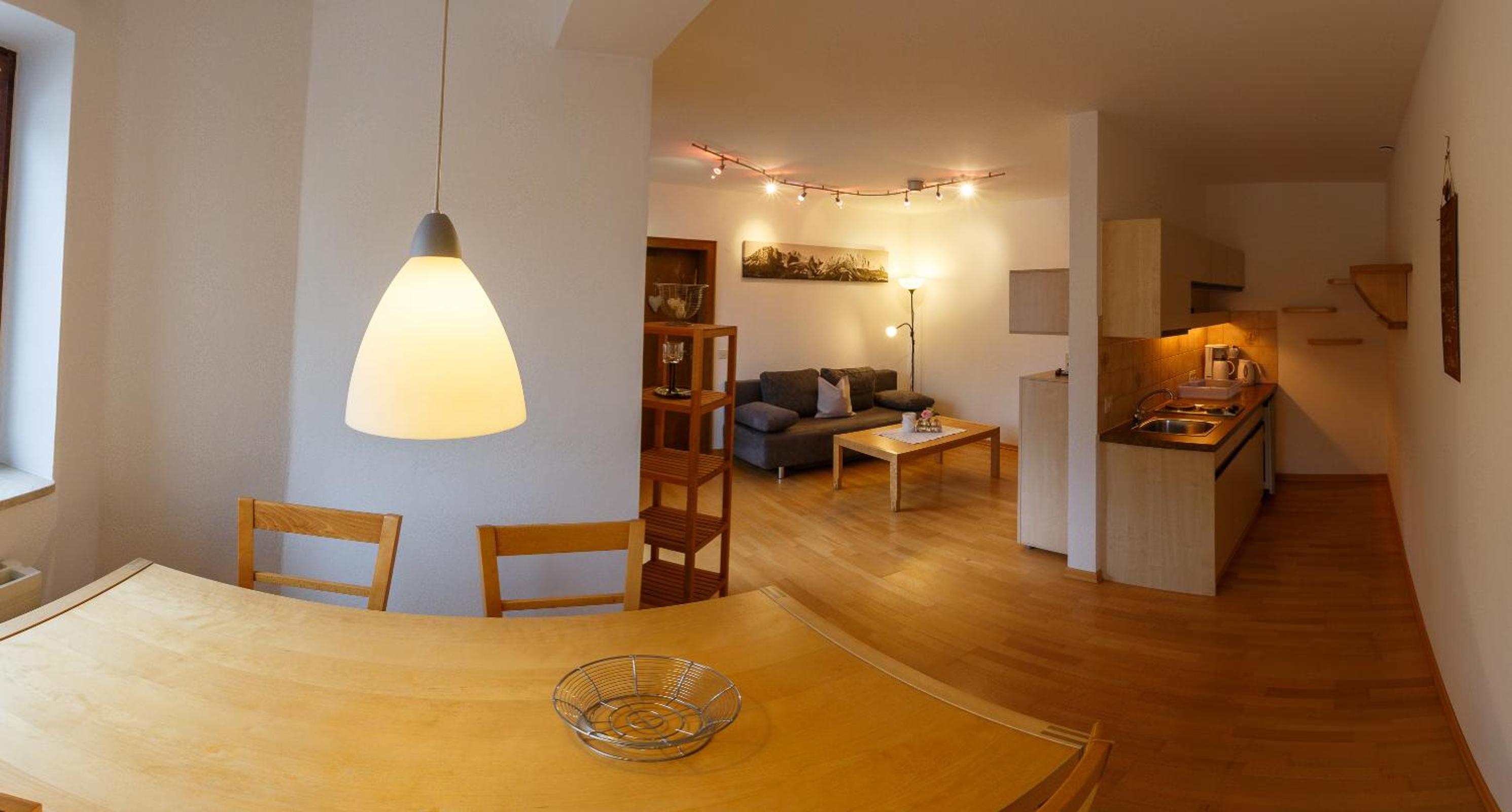 Haus Central
