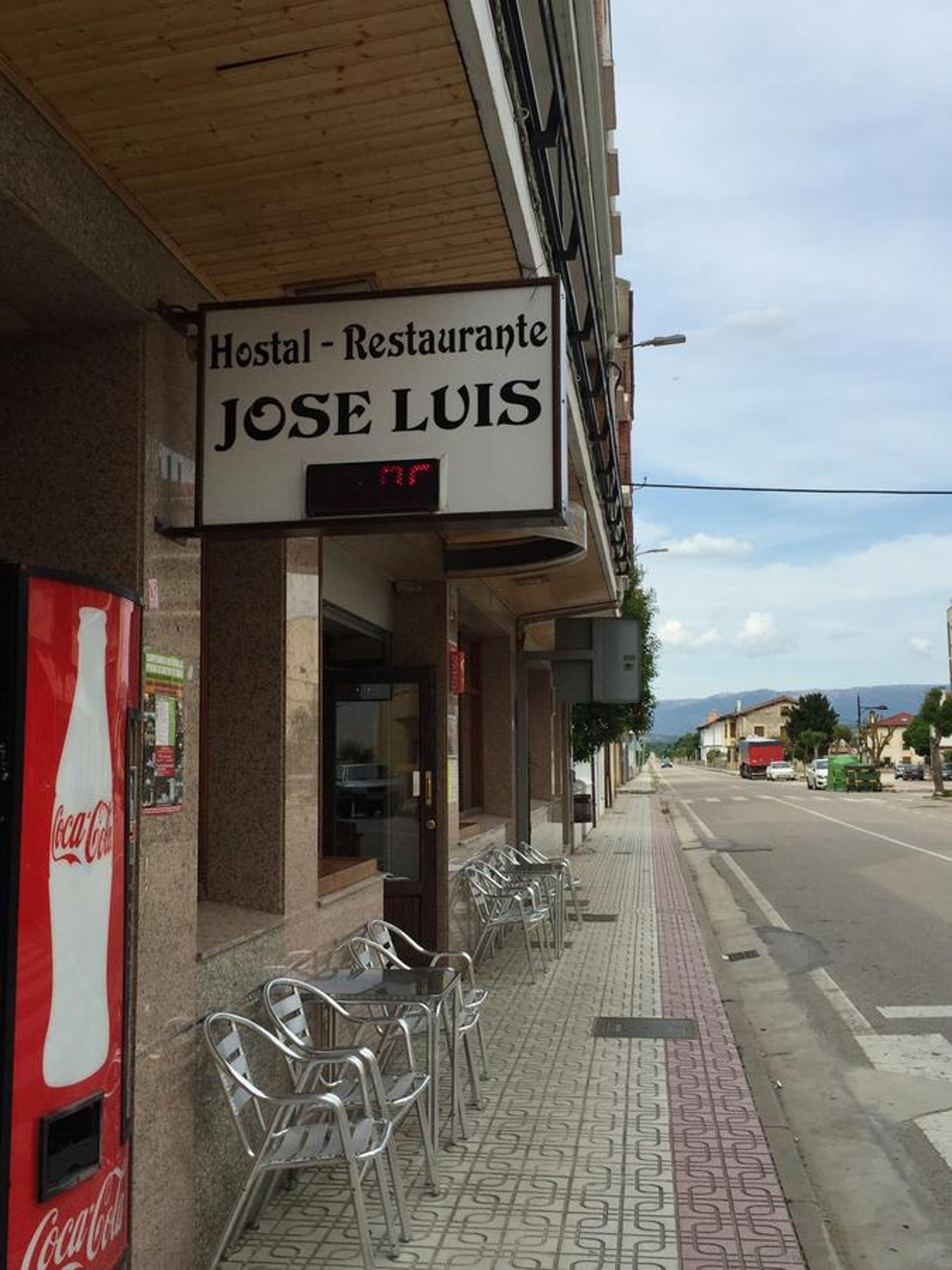 Hostal Restaurant Jose Luis view 2