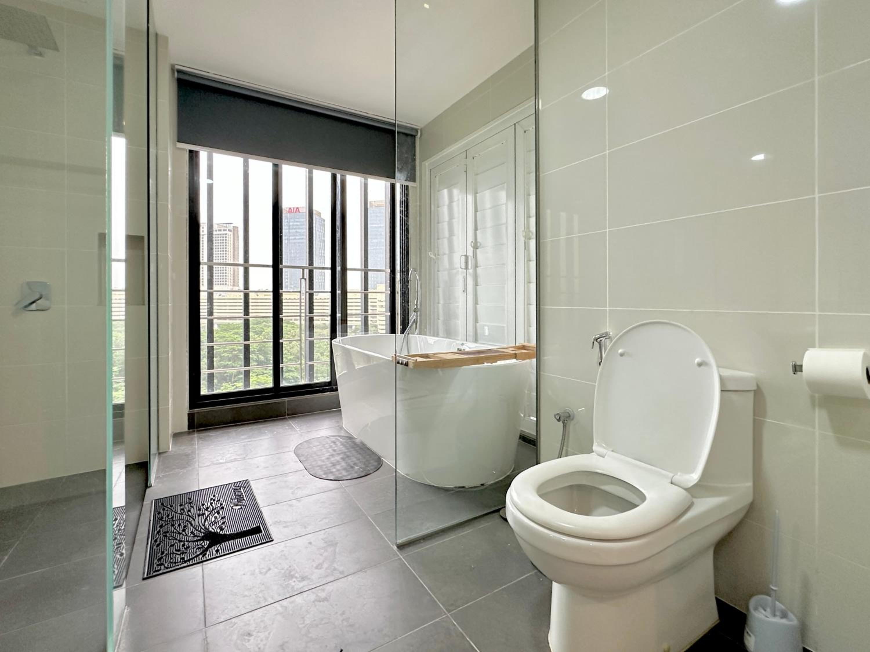 Modern 3BR Family Suite Mosaic Southkey Walk to Mid Valley