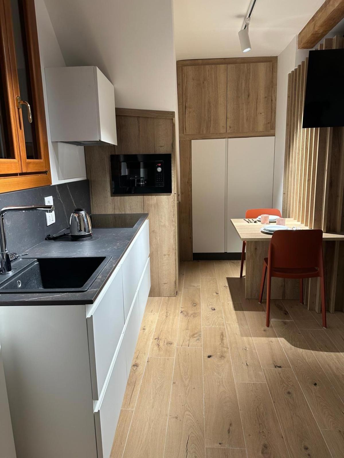 Levante House