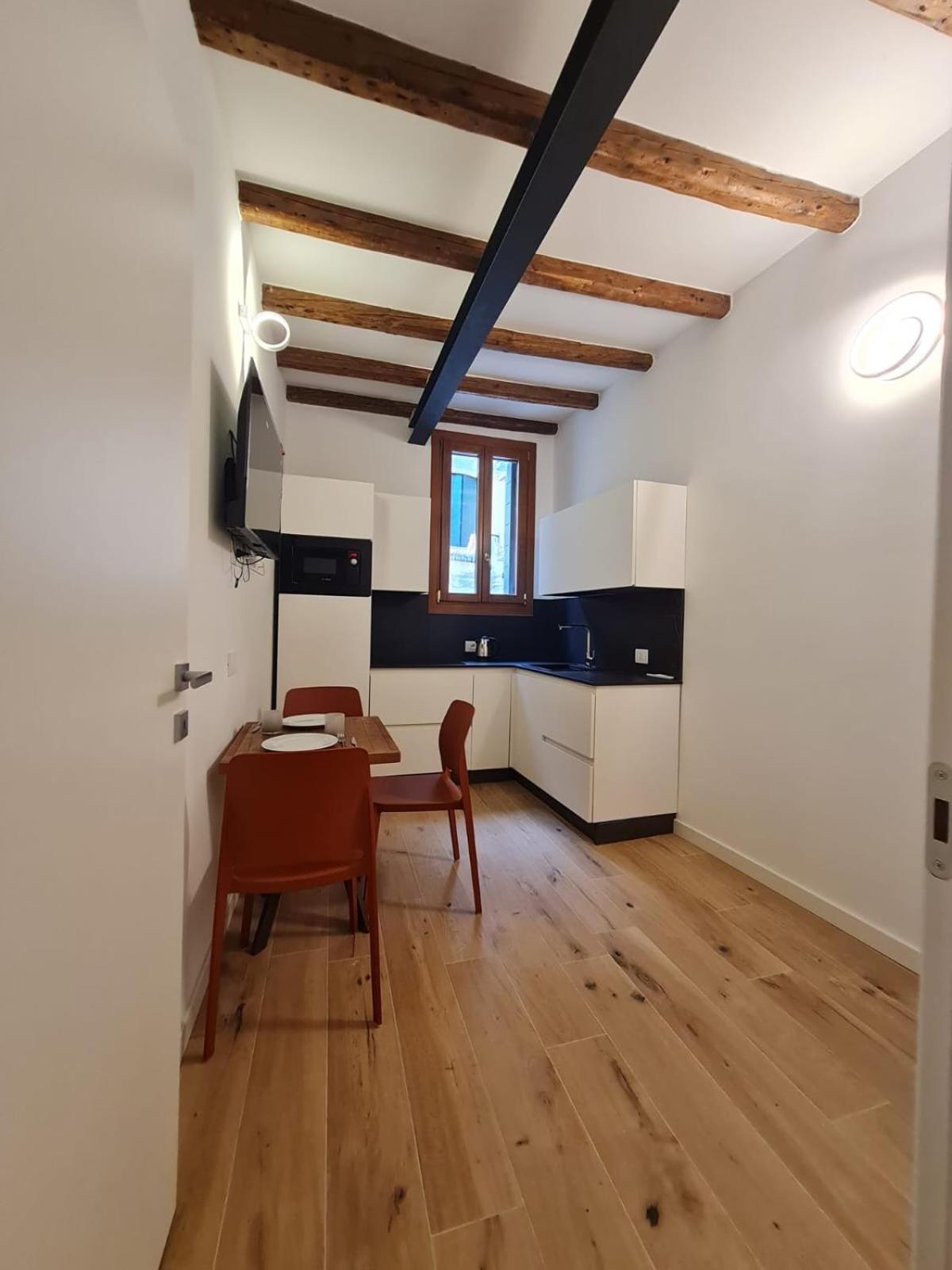 Levante House
