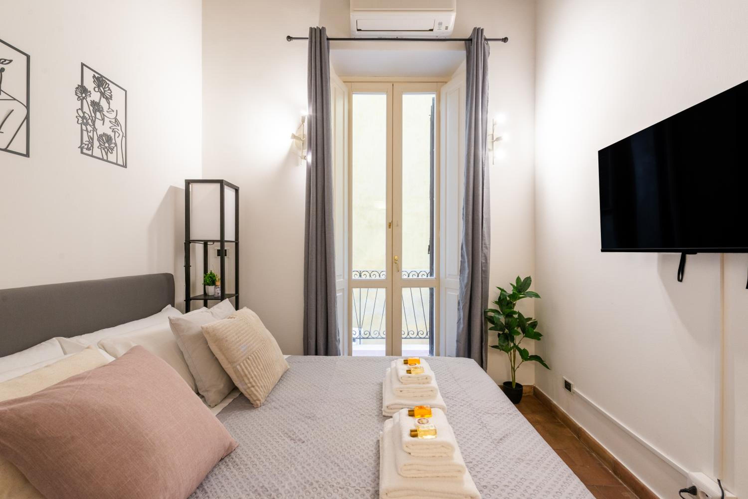 Leonina apartment