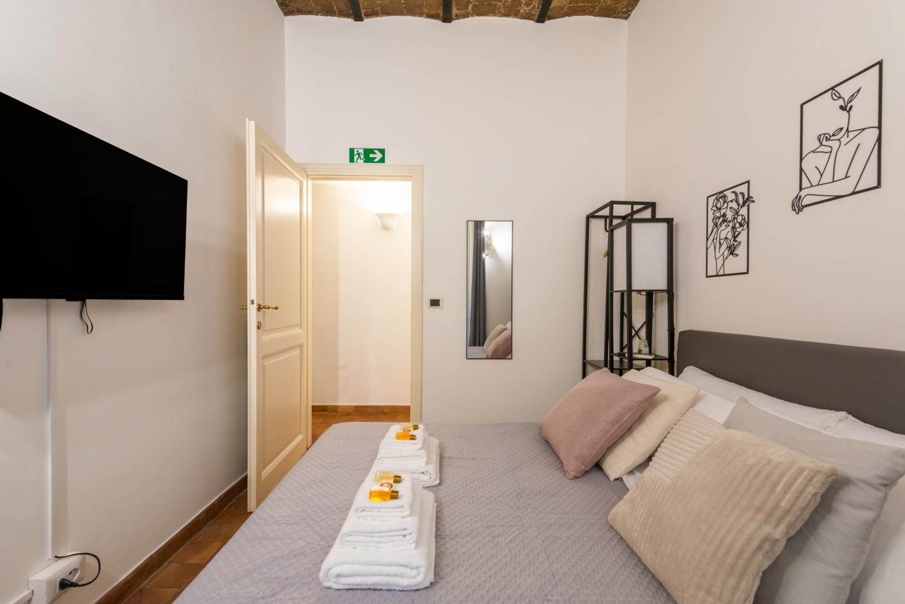 Leonina apartment