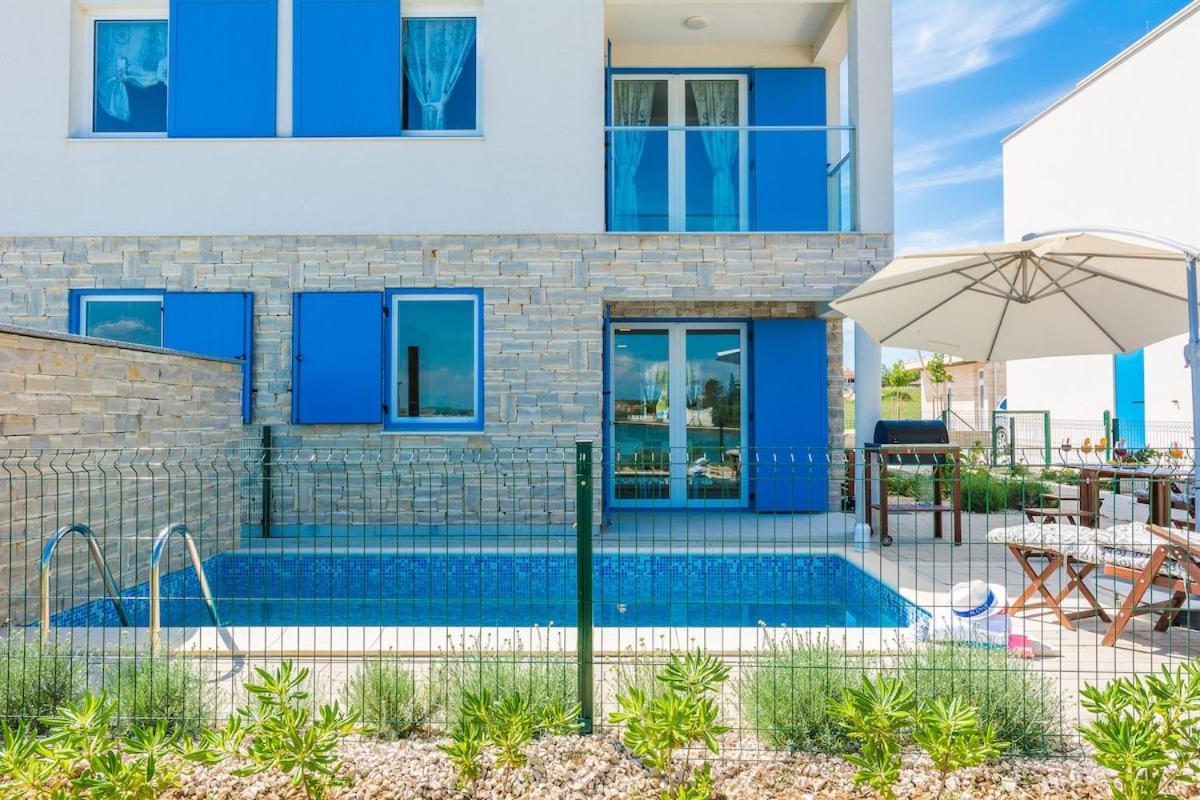 Villa Miri Cherry