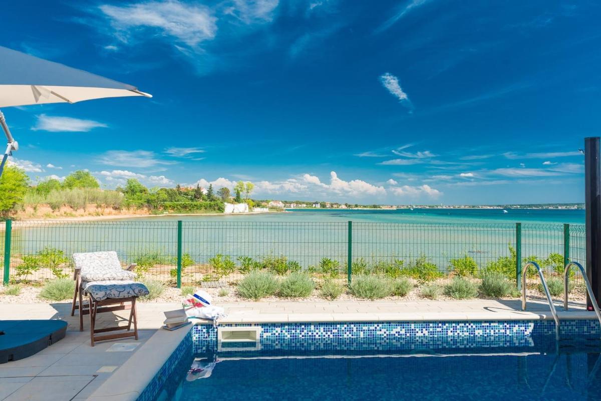 Villa Miri Cherry