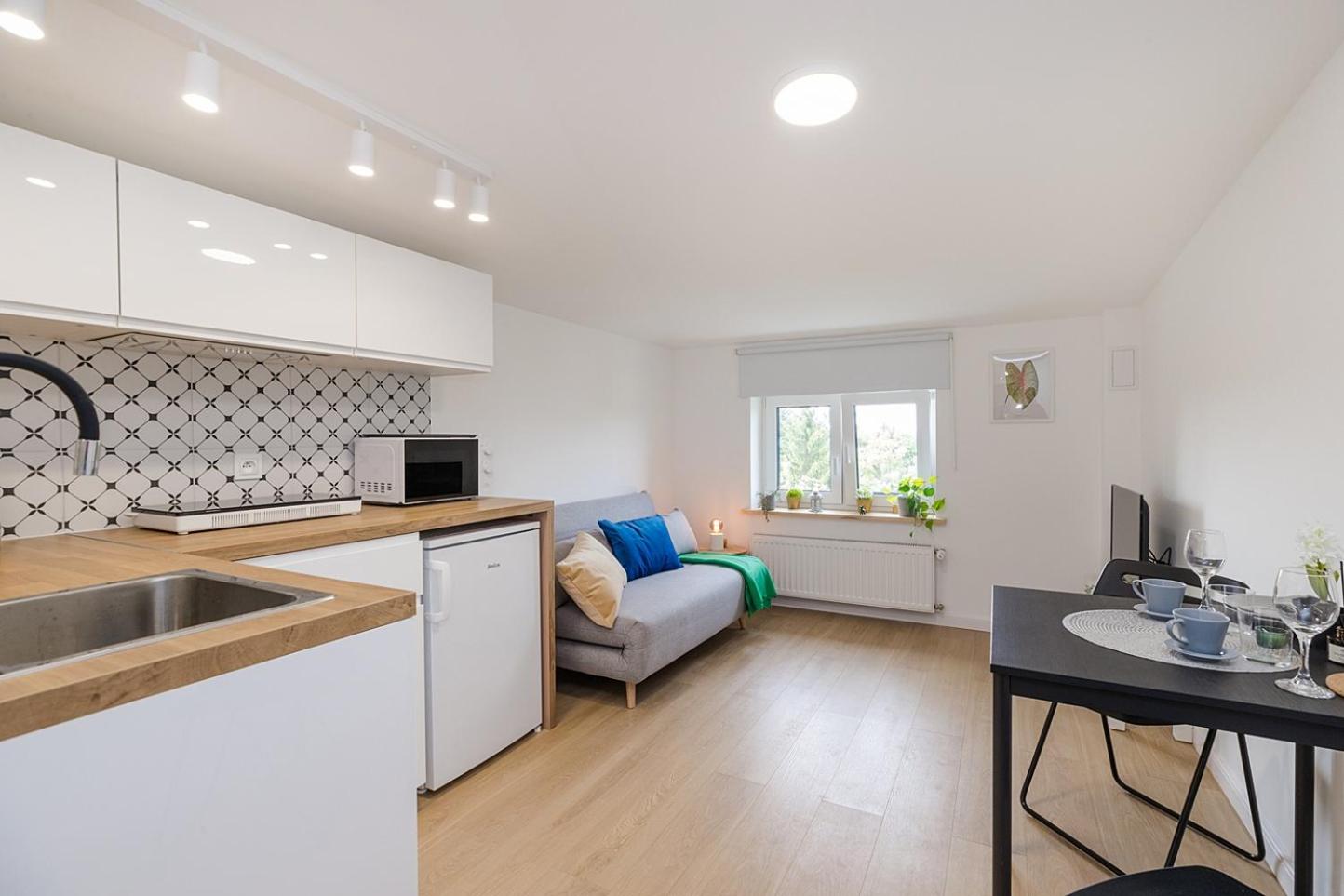 Marymoncka 61A studio A i B SuperApart