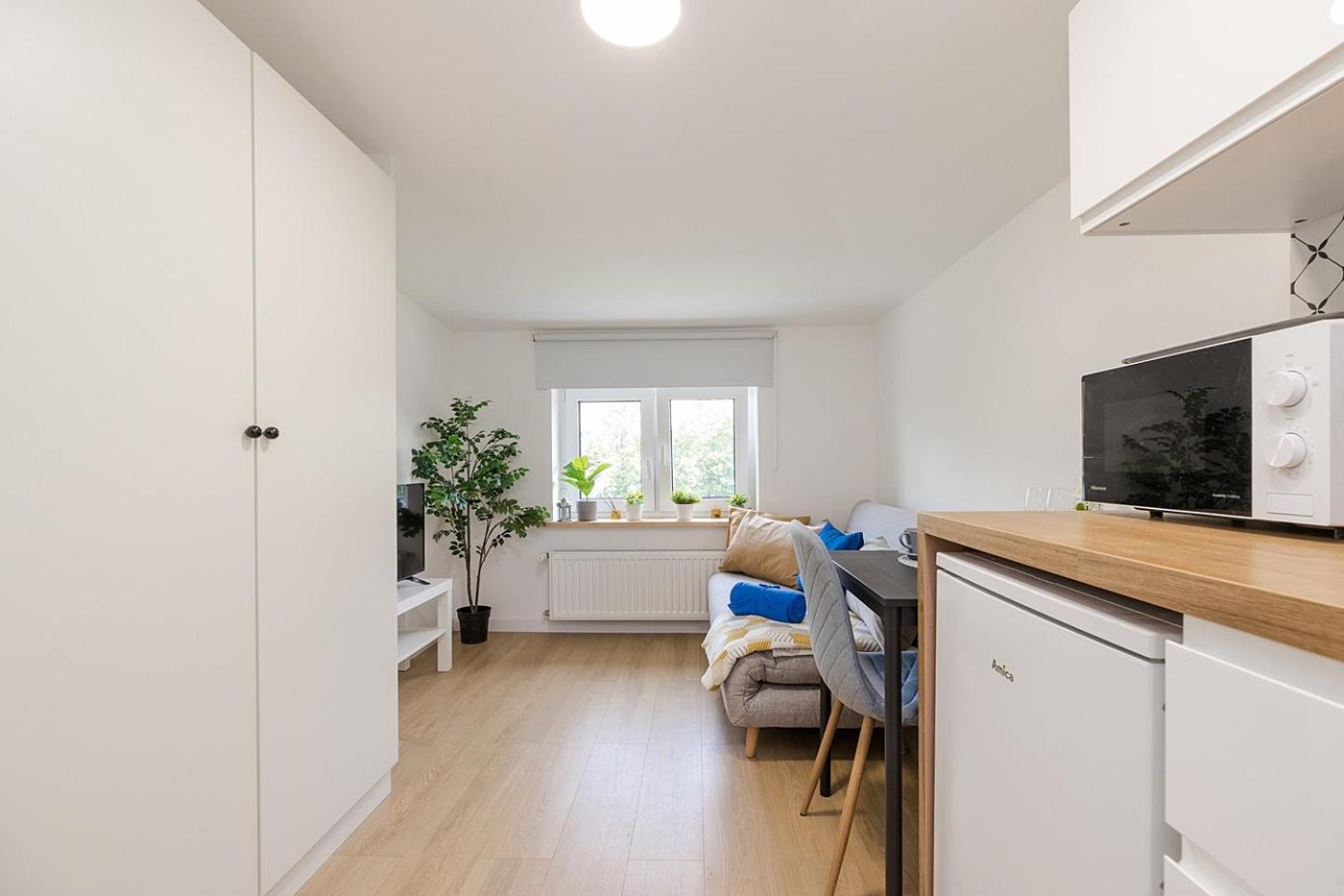 Marymoncka 61A studio A i B SuperApart