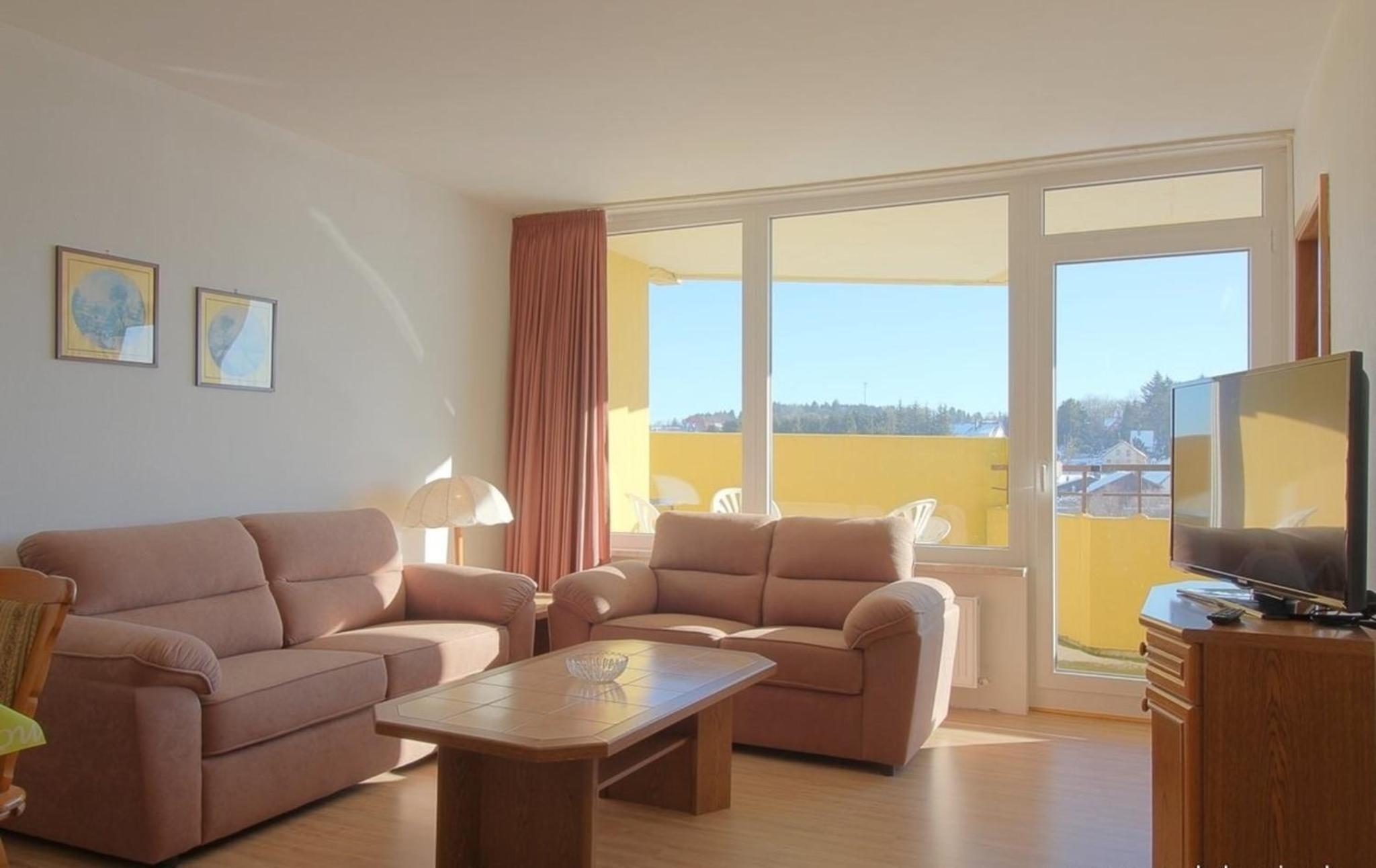 Apartment 348