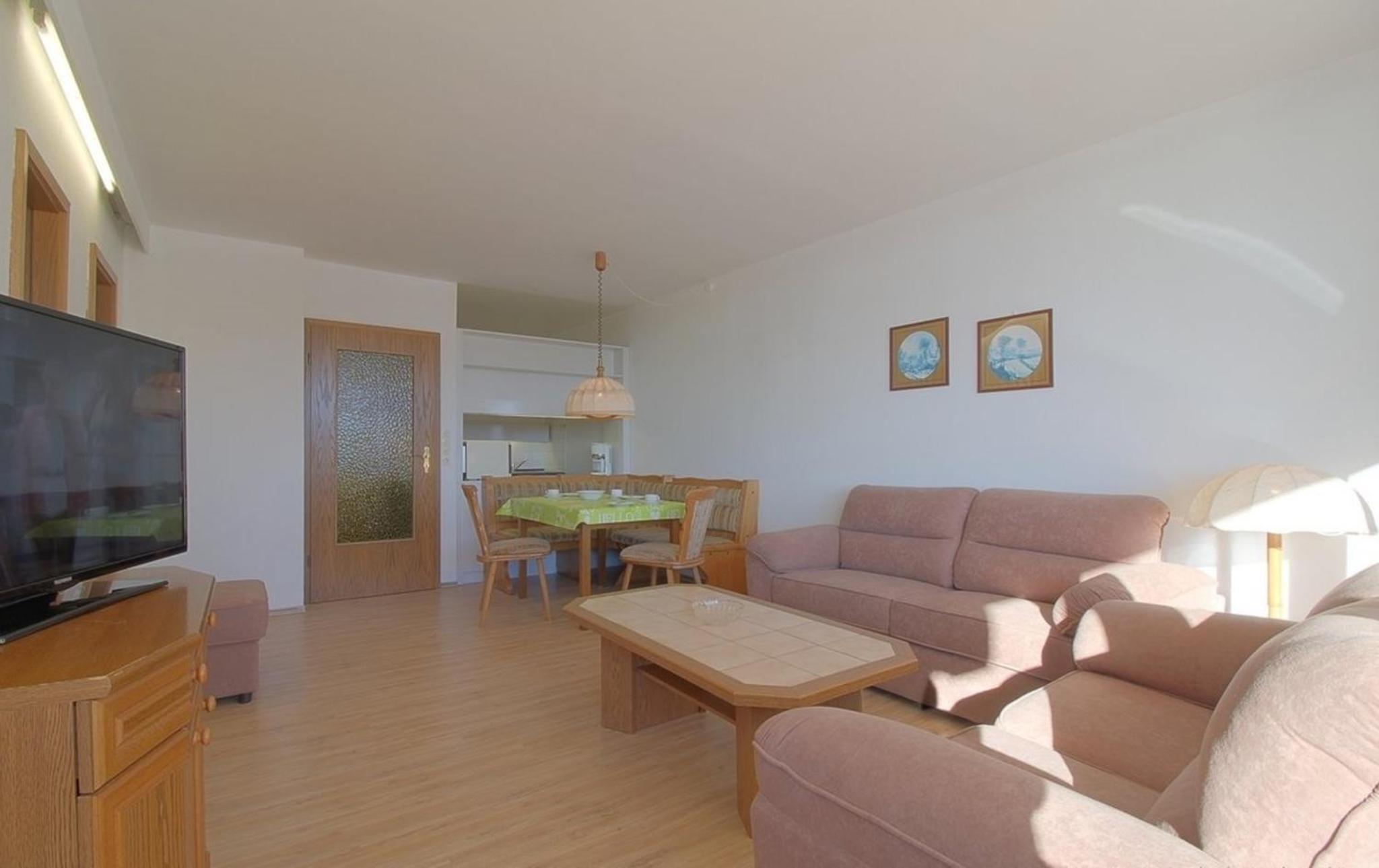 Apartment 348