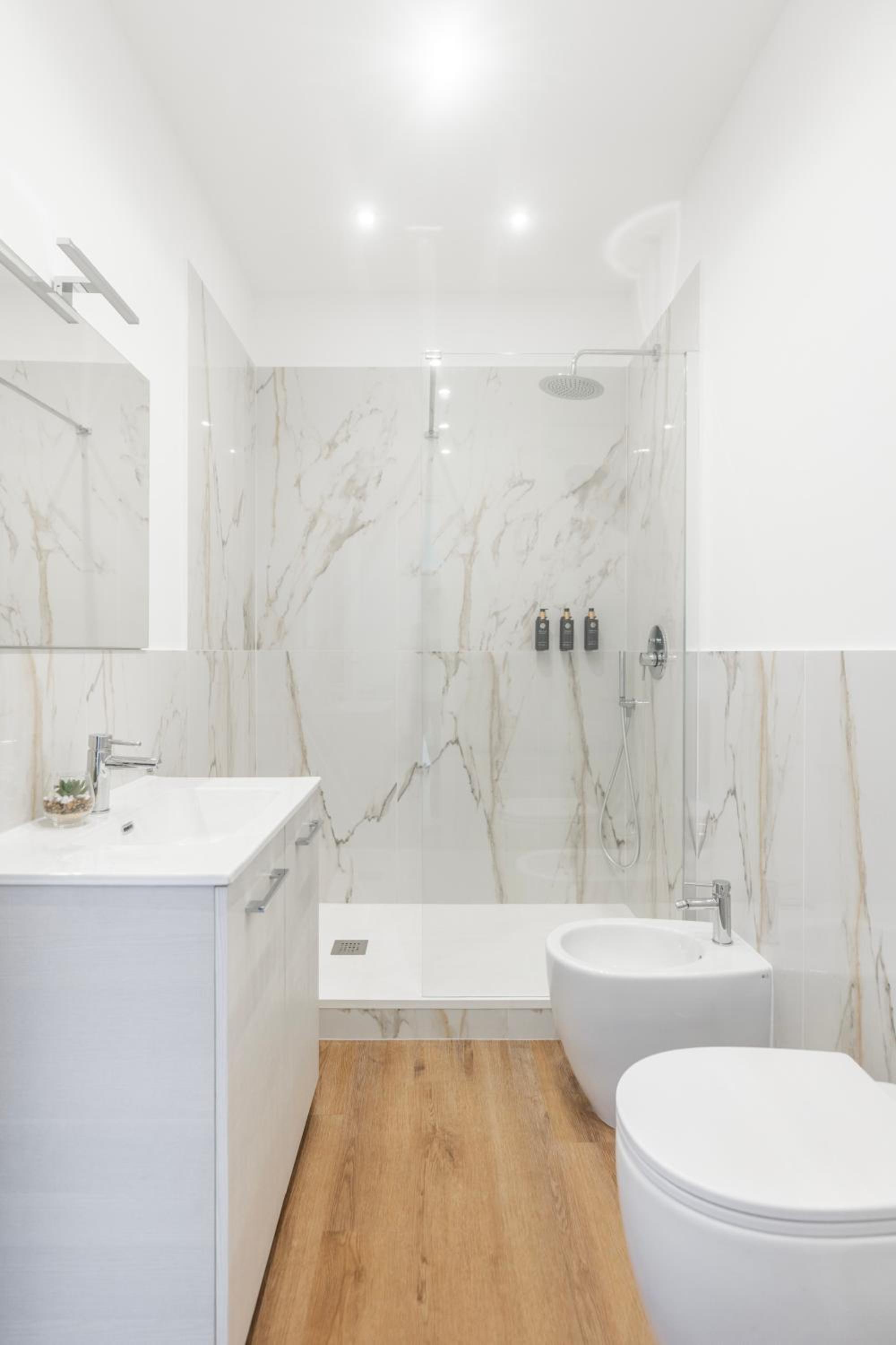 Vatican Pertusa Luxury Suites by Quinto Piano