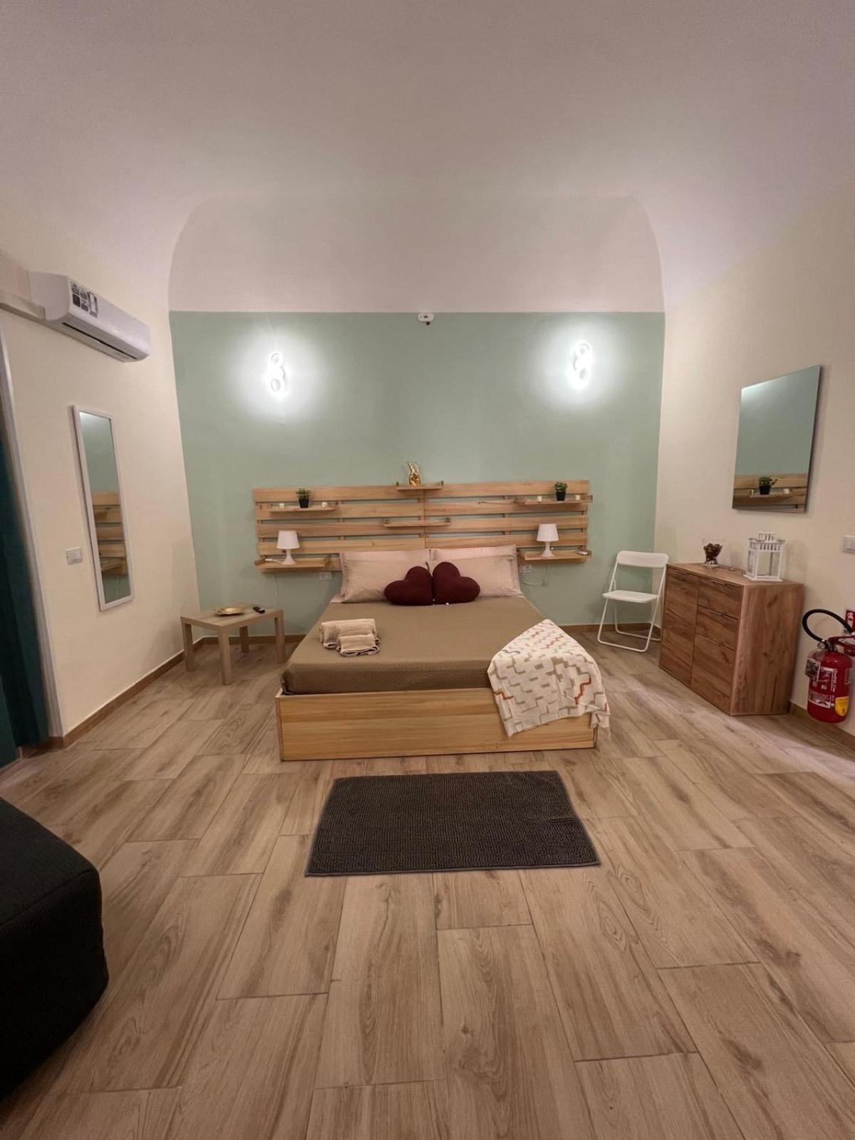 Elisabetta & Diana House