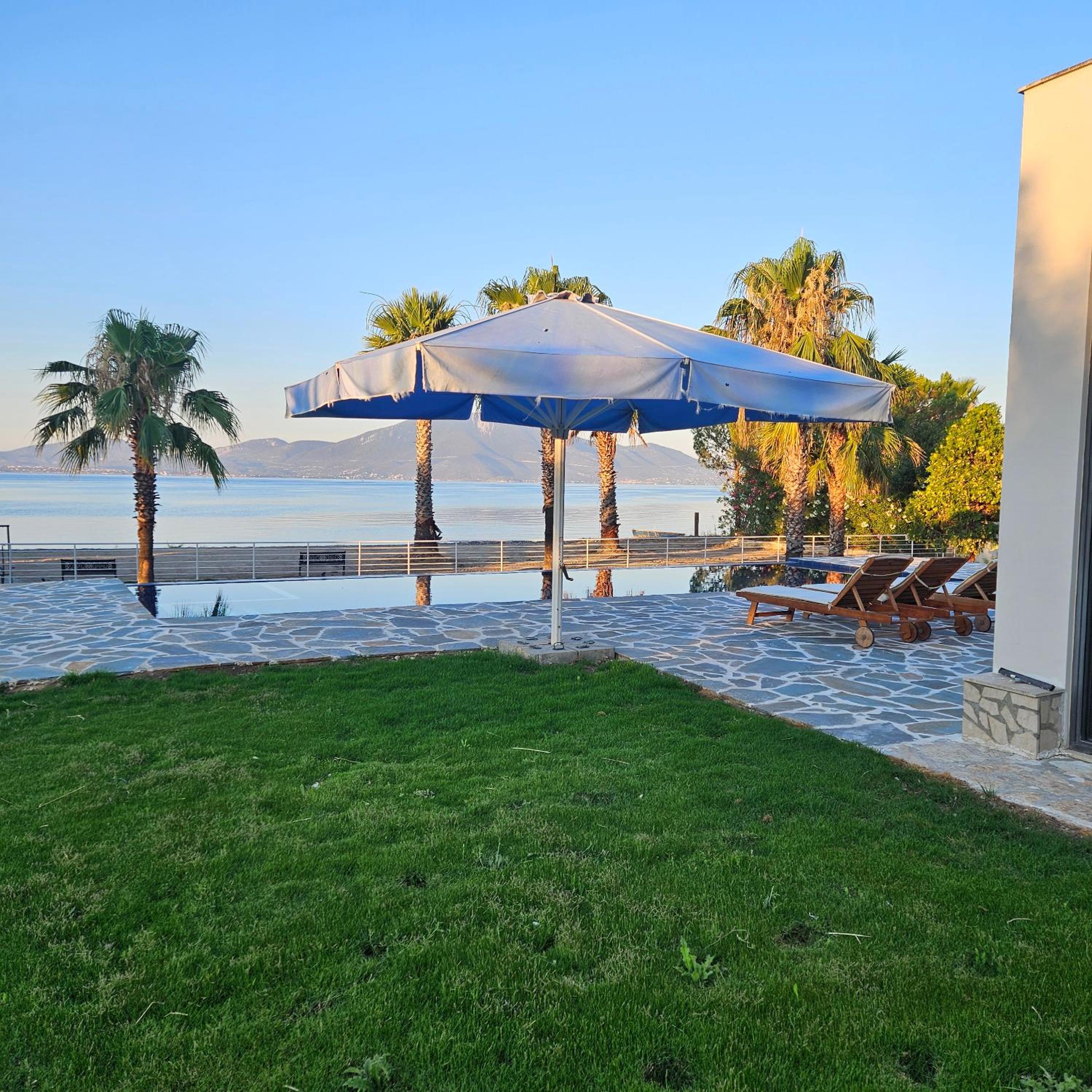 Evia Palm Beach Villa