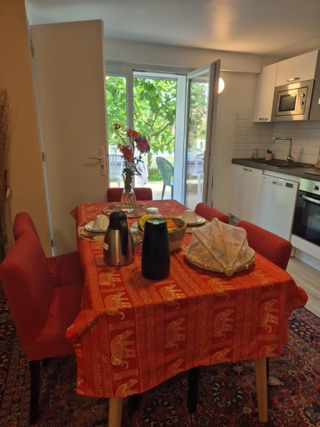 Appartement avec cuisine et grande piscine chauffée, photo 25