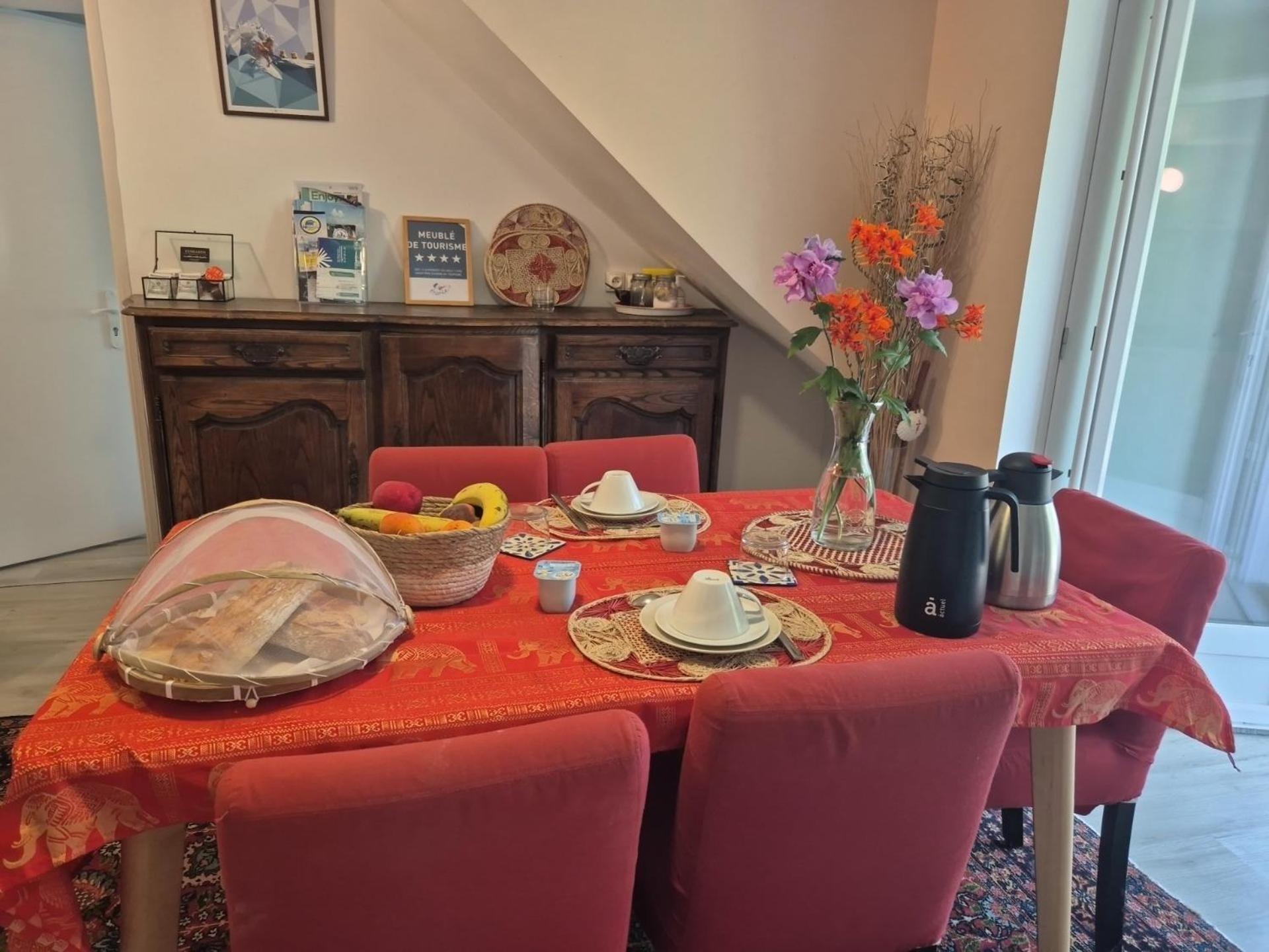 Appartement avec cuisine et grande piscine chauffée, photo 5
