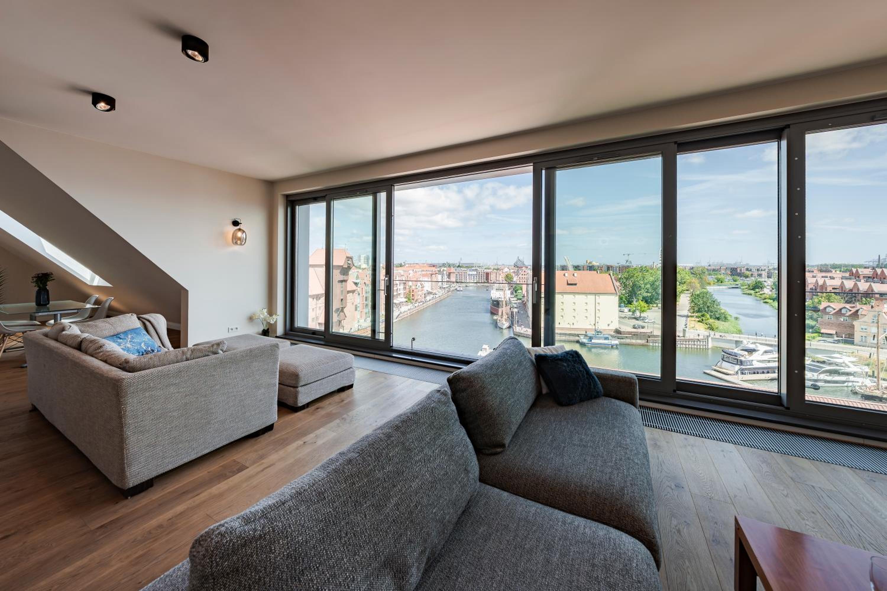 Penthouse Comfort Apartments Granaria