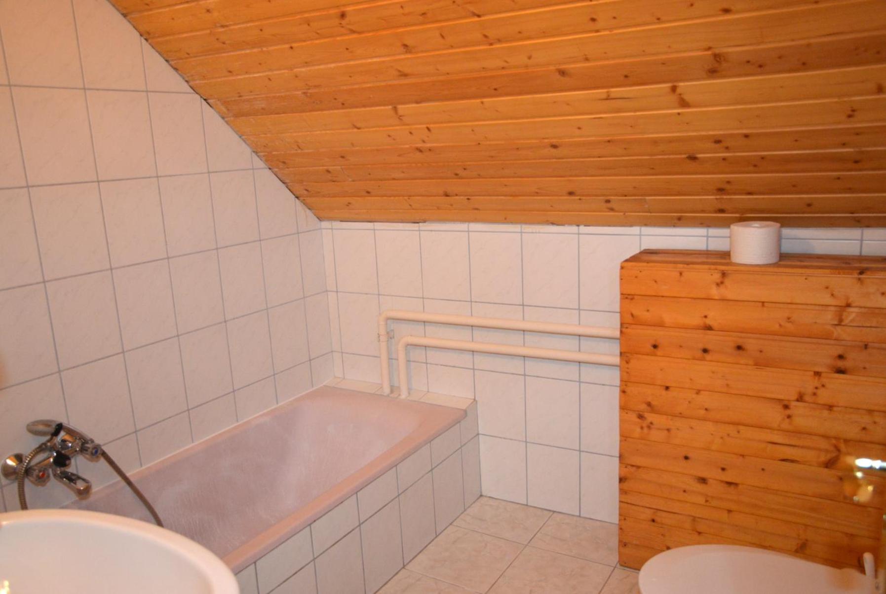 Photo 61