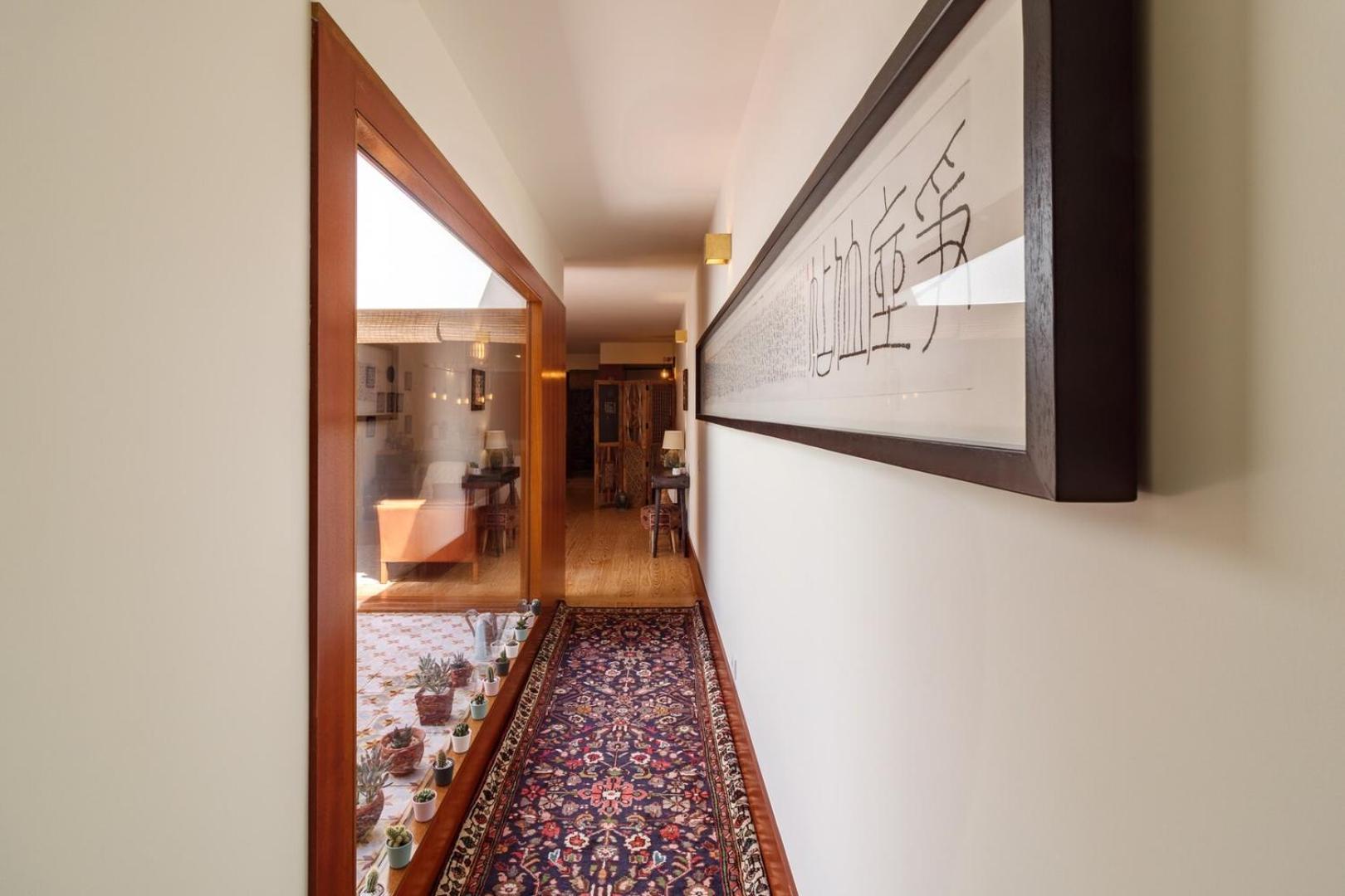 Garden of Eden - 2 bdrs, elevator, AC and terrace