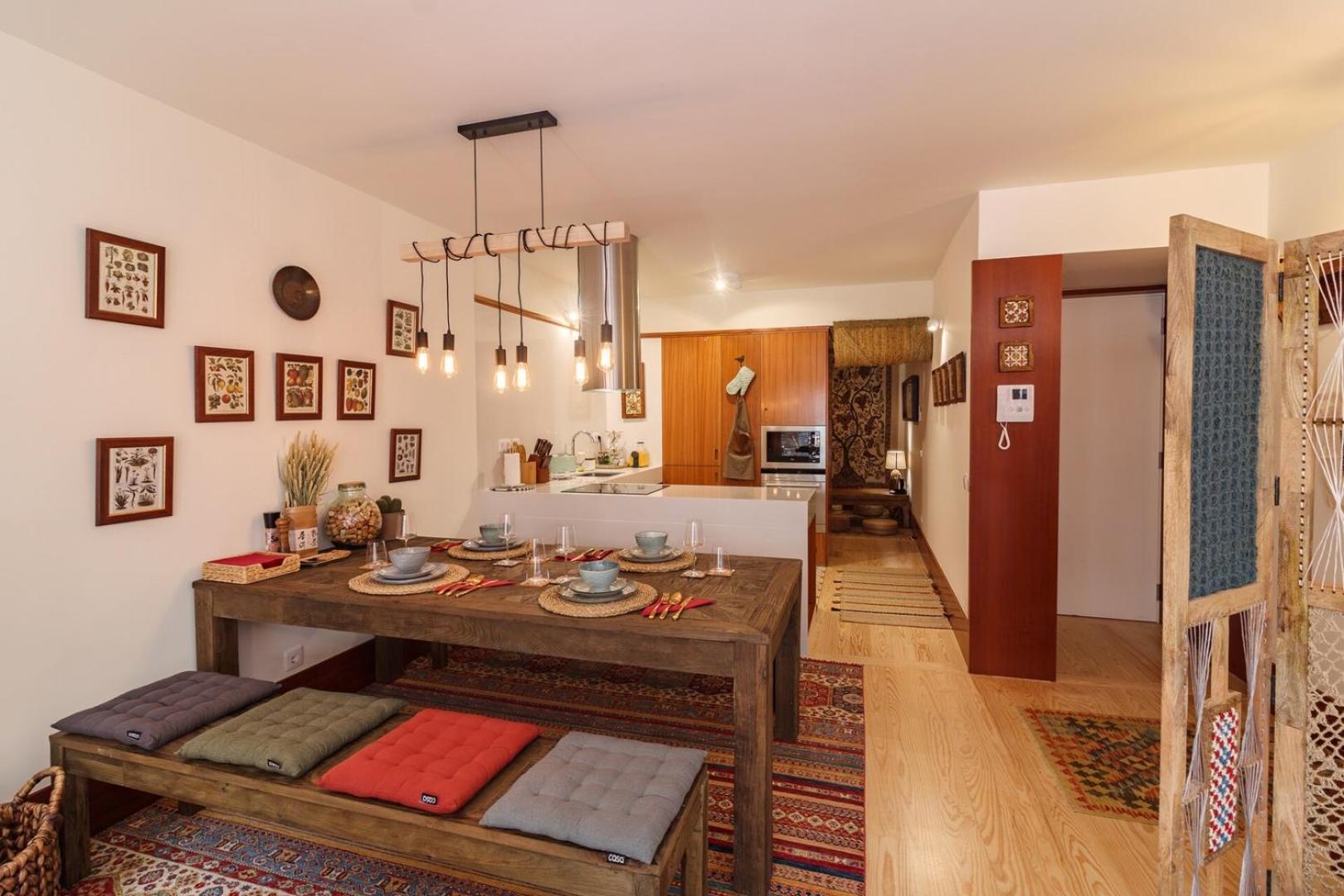 Garden of Eden - 2 bdrs, elevator, AC and terrace