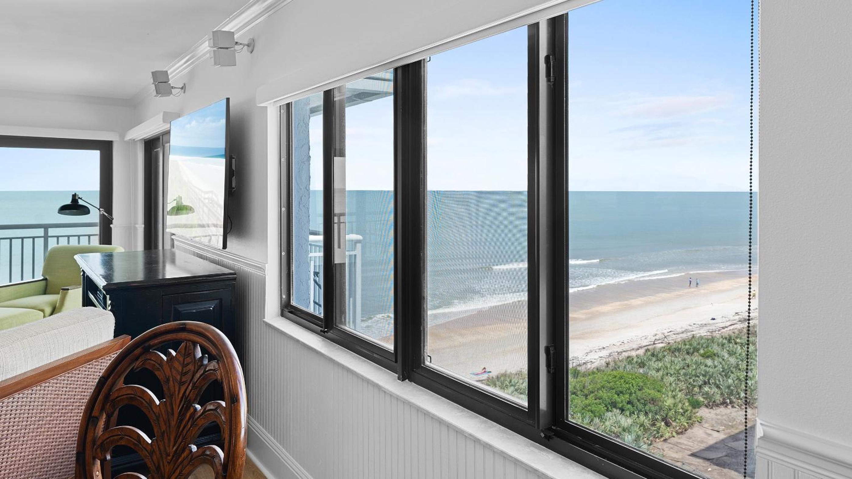 Luxury, direct oceanfront top-floor corner with wrap-around balcony and heated pool