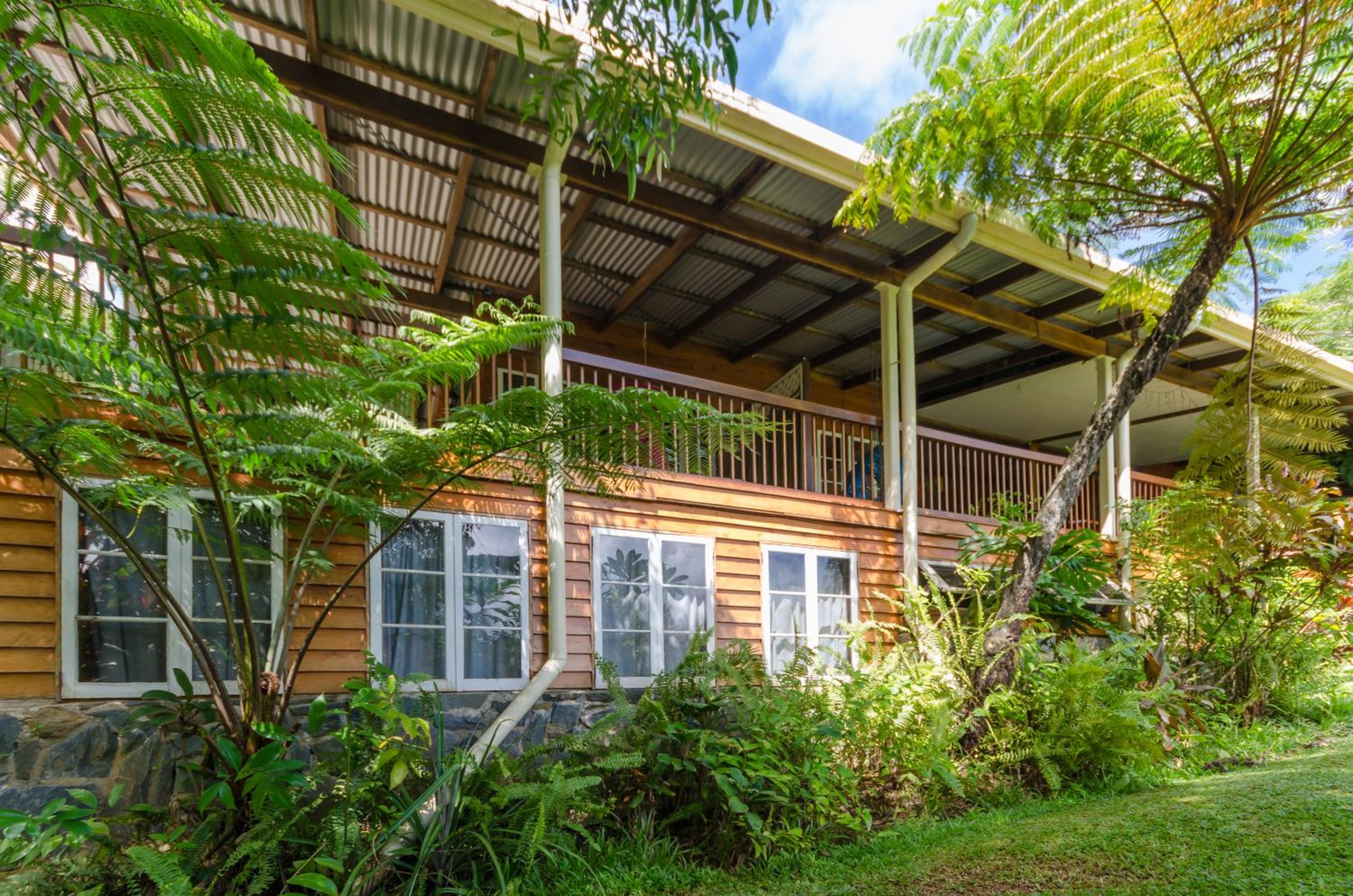 Epiphyte B & B