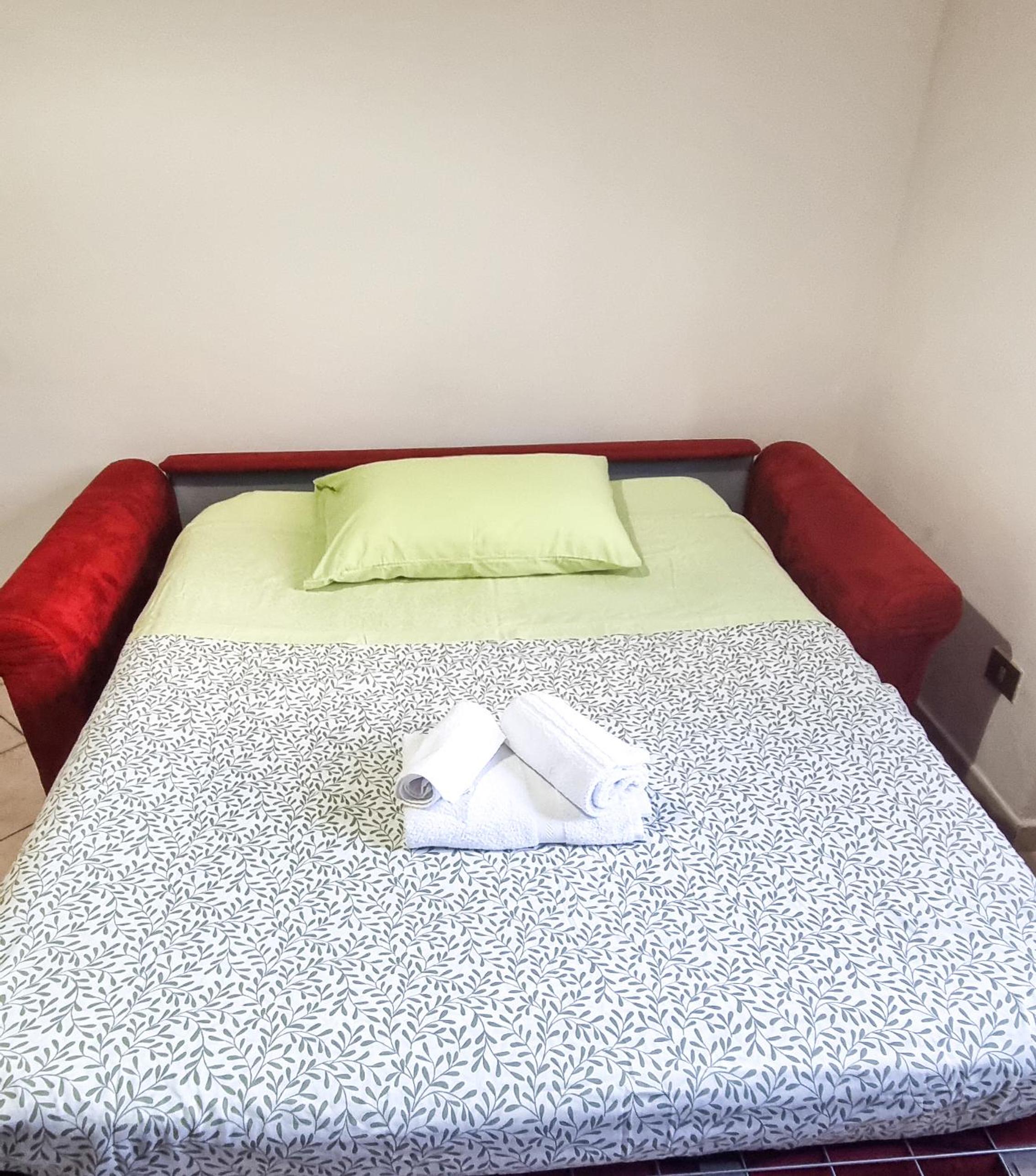 Madonnina House - Parcheggio privato gratuito vicino Milano Rho Fiera e Galeazzi