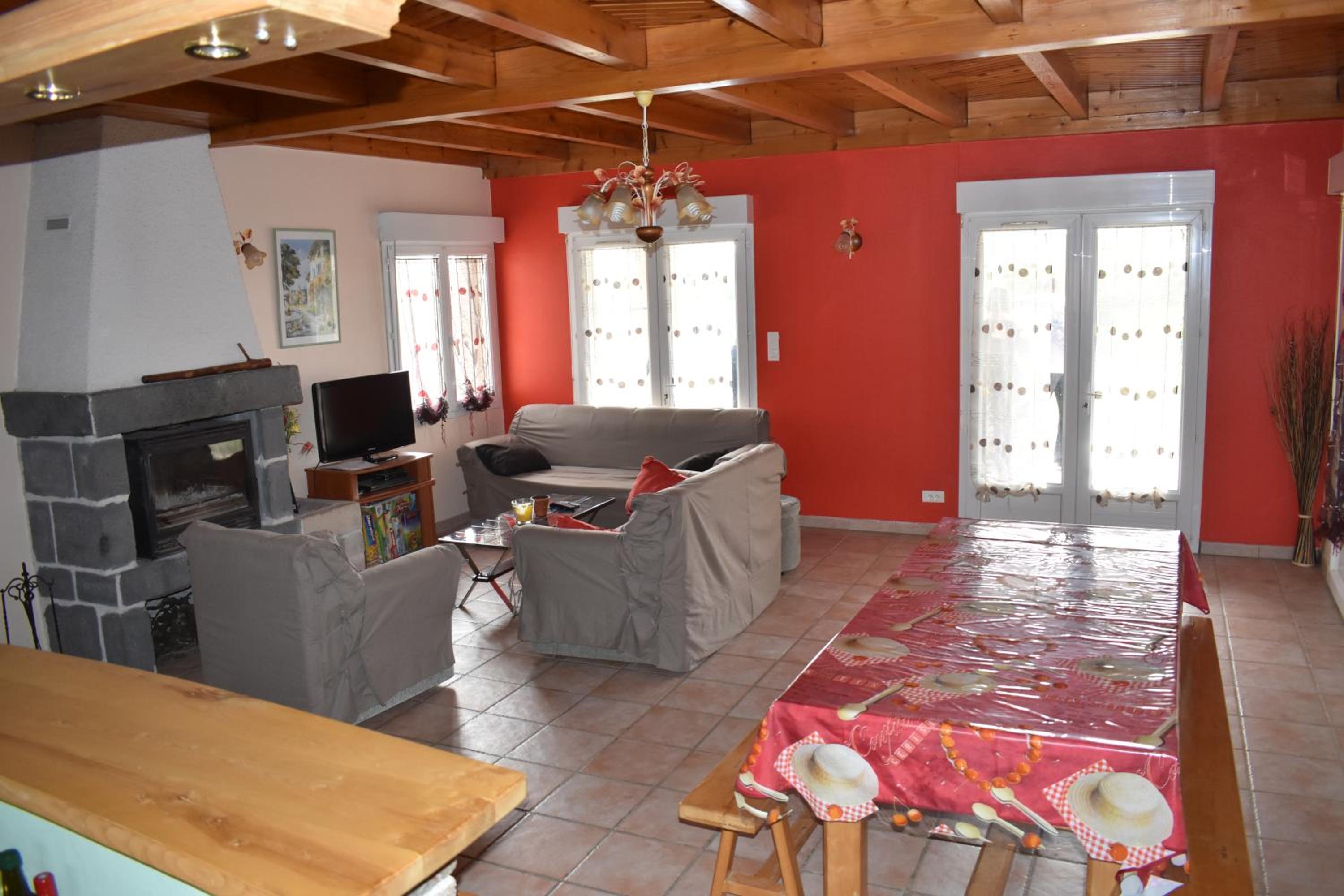Jolie maison avec piscine
