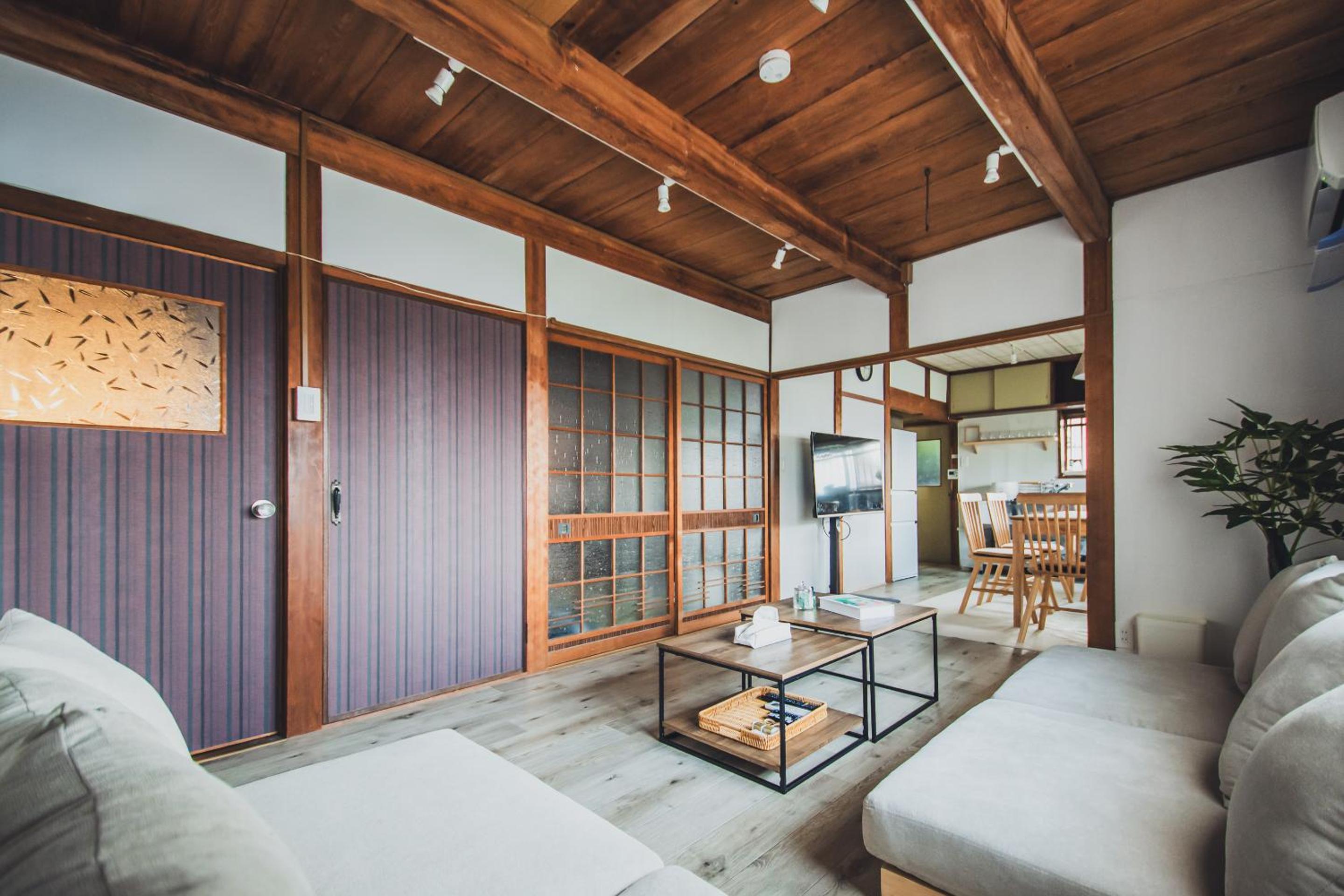 サウナとアートの宿 瀬戸内一棟貸切 Sei-Jima Retreat