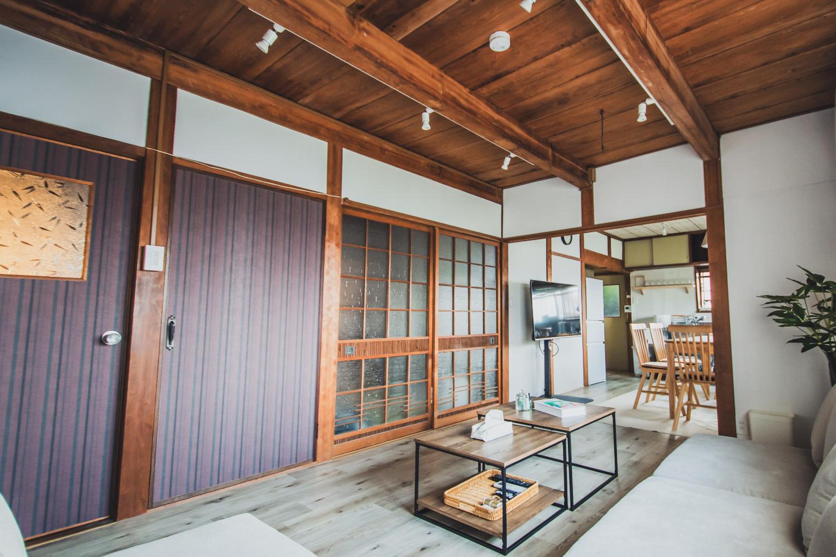 サウナとアートの宿 瀬戸内一棟貸切 Sei-Jima Retreat