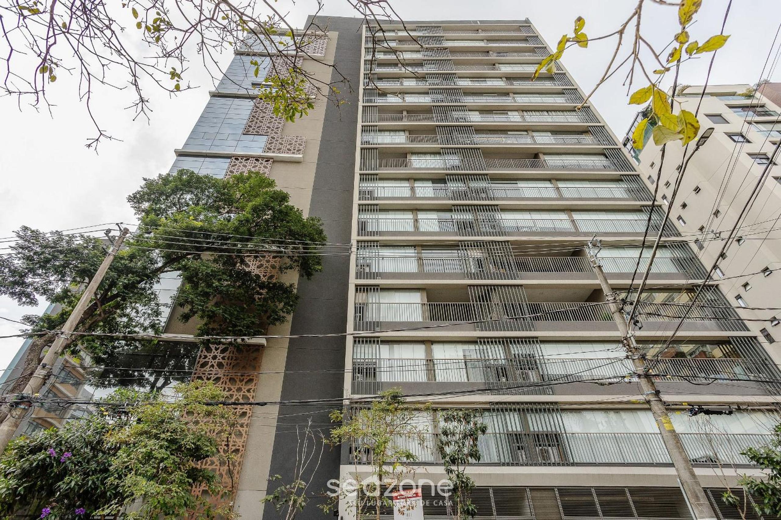 Studio in Condominium with Pool in Paraíso ZAH0811