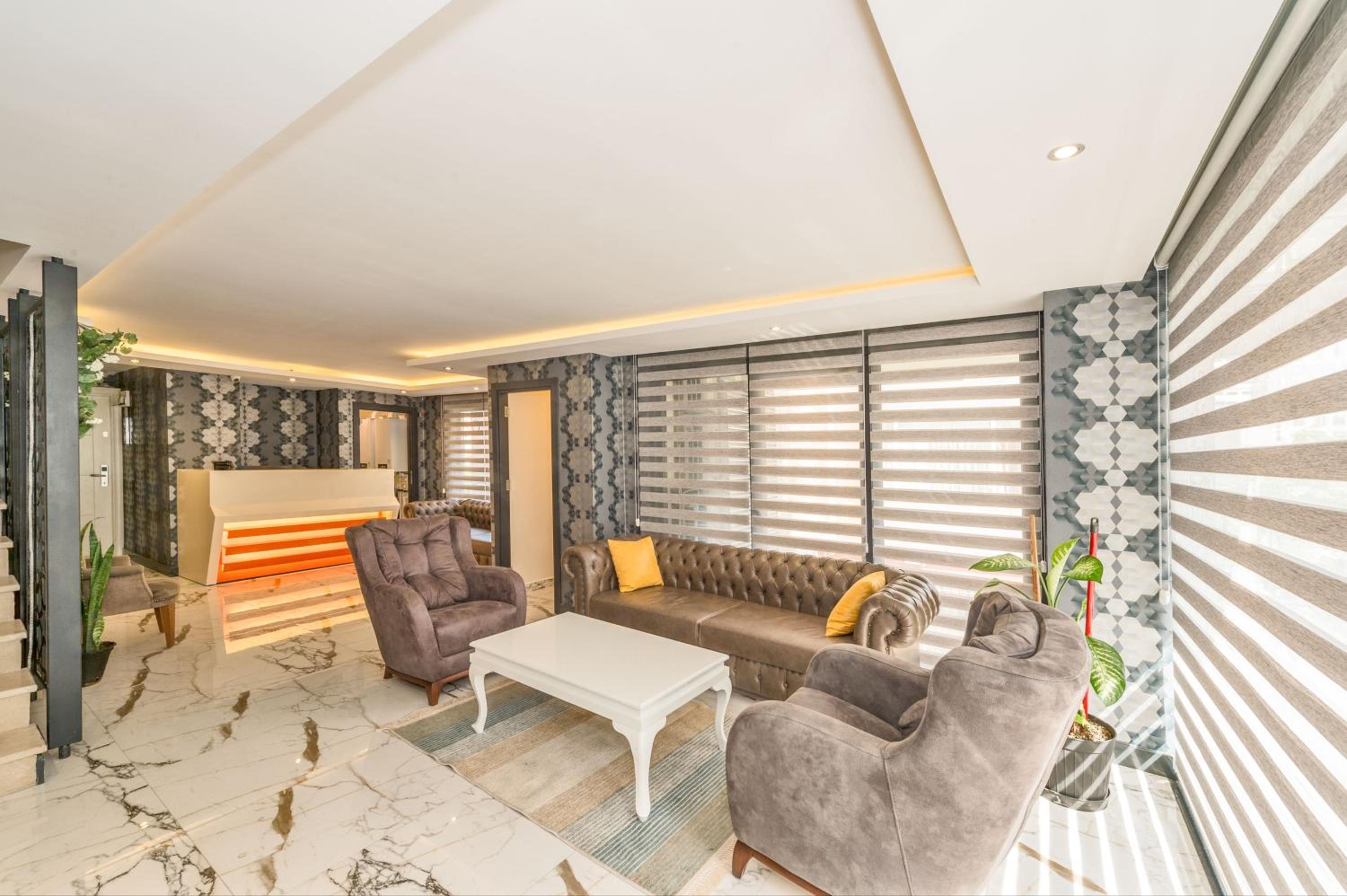 Gen Suites - Image 11