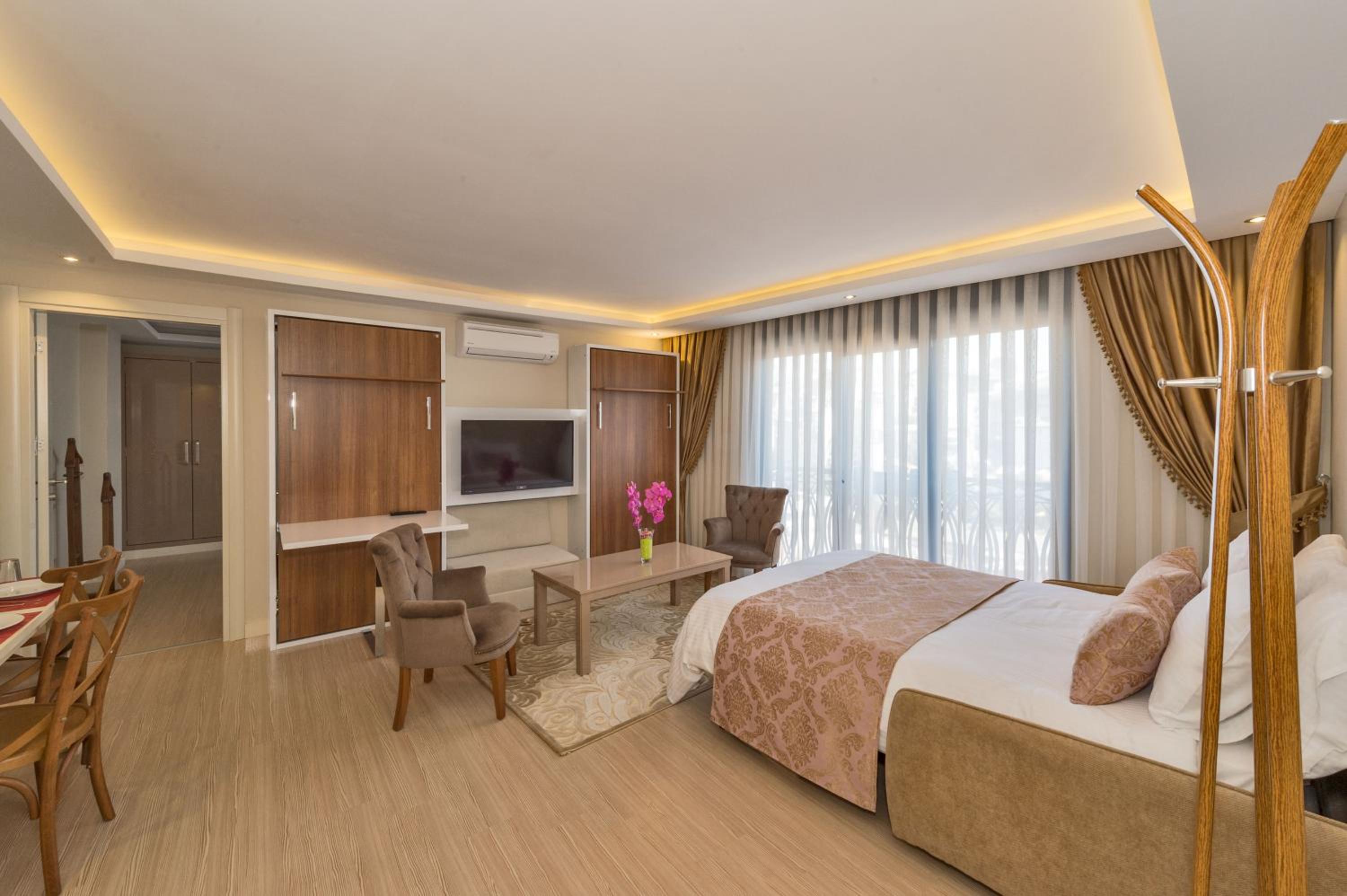 Gen Suites - Image 33