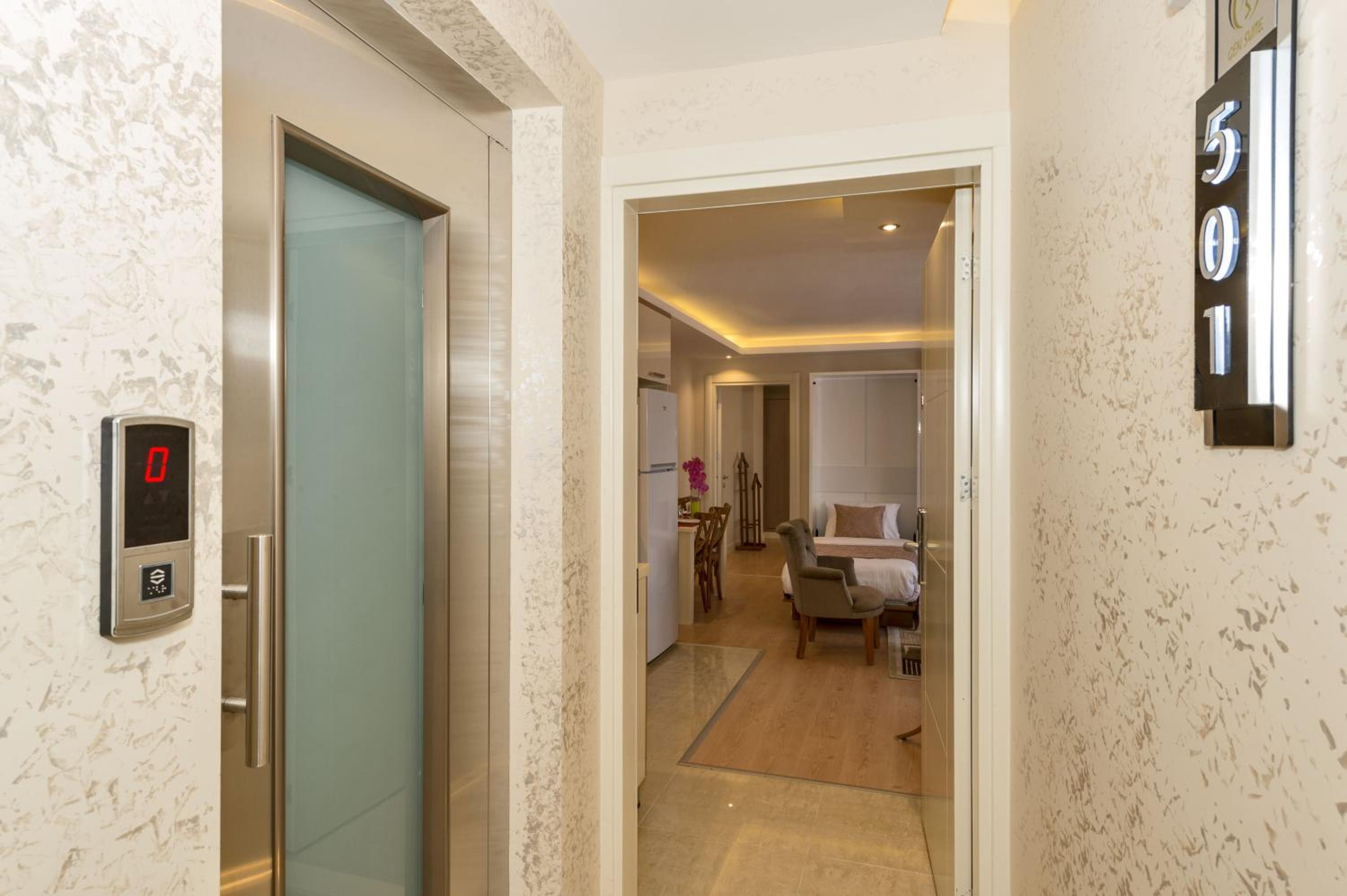 Gen Suites - Image 41