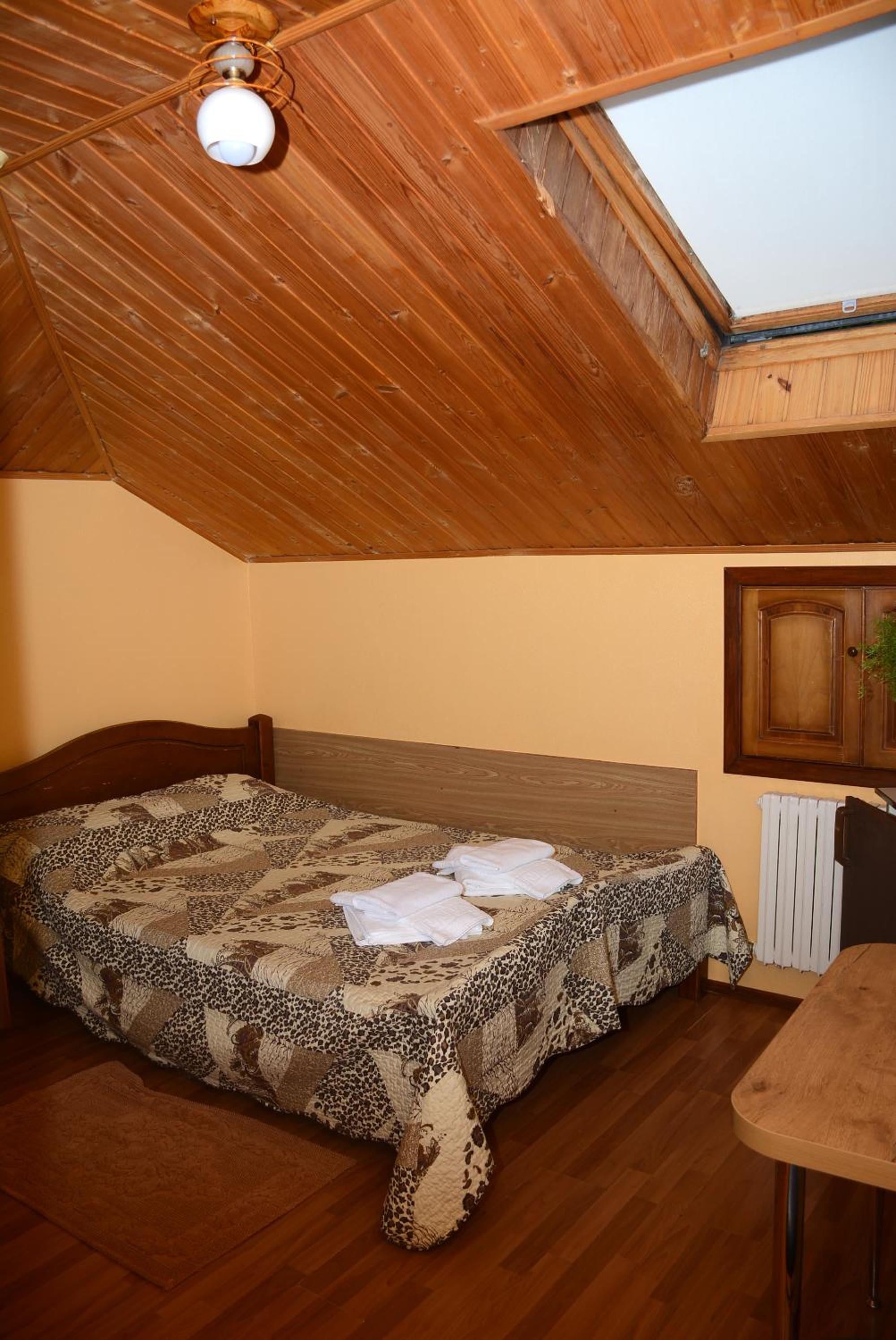 Bazar Motel view 3